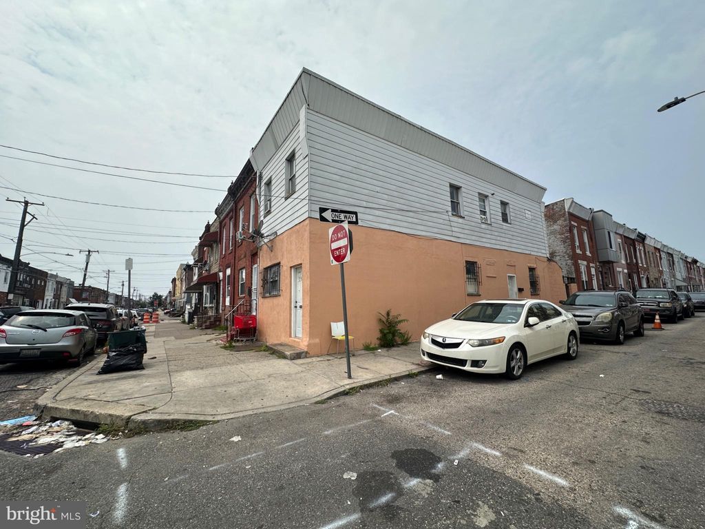 Photo of 715 W Ritner Street, PHILADELPHIA, PA 19148 (MLS # PAPH2526248)