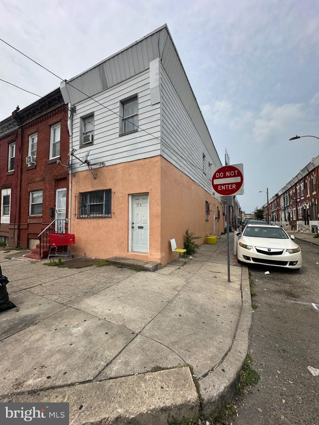 Photo of 715 W Ritner Street, PHILADELPHIA, PA 19148 (MLS # PAPH2526248)