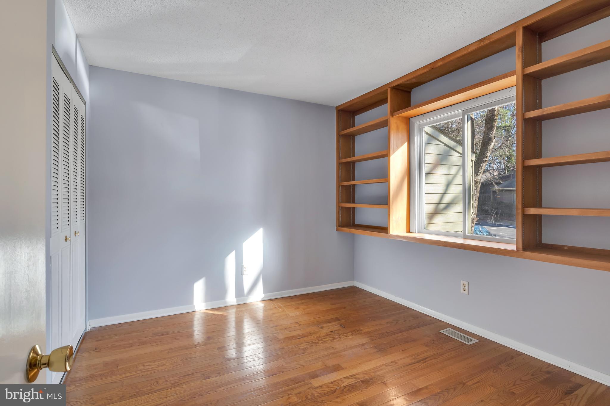 RAINTREE - Residential