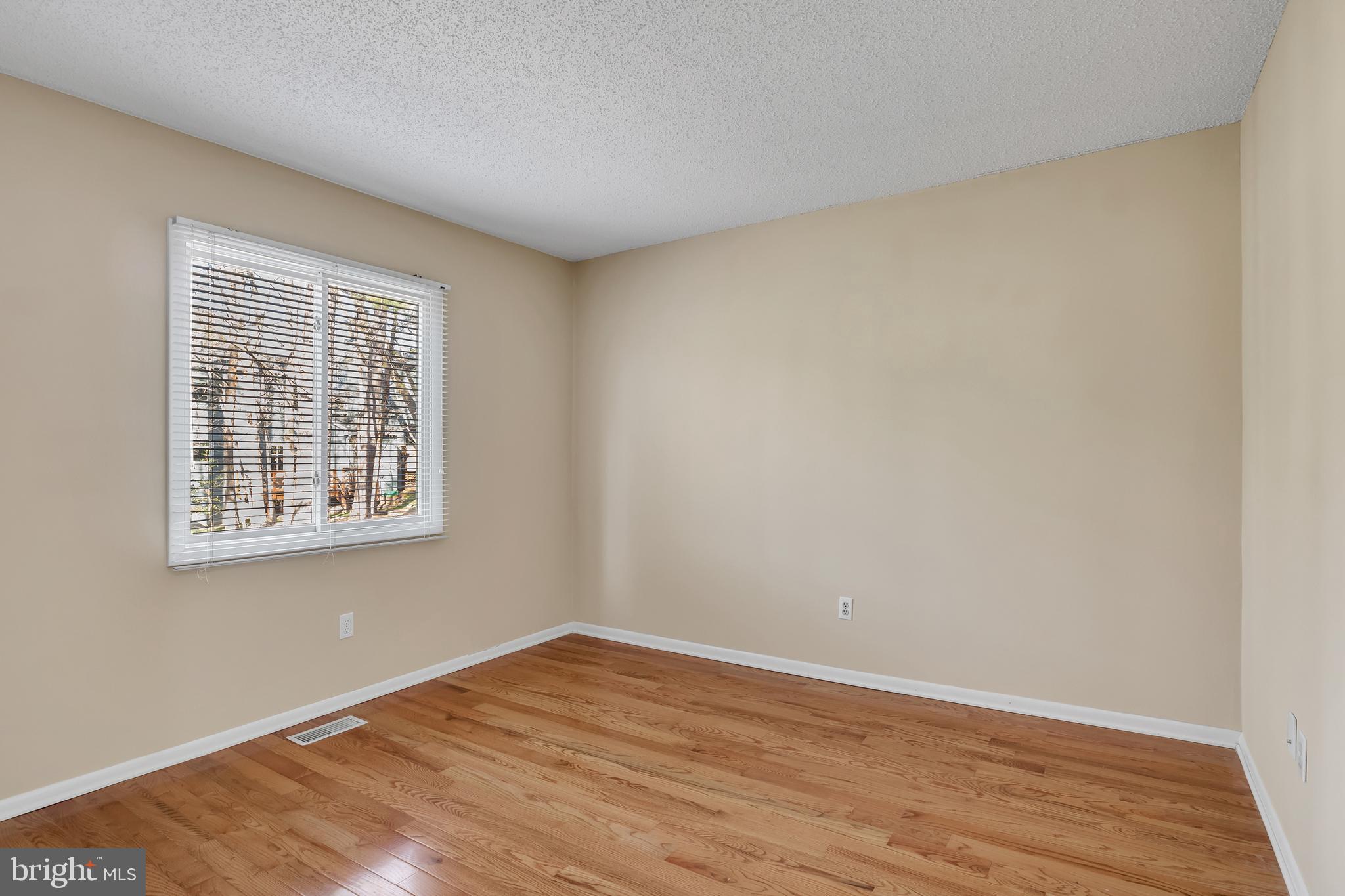 RAINTREE - Residential