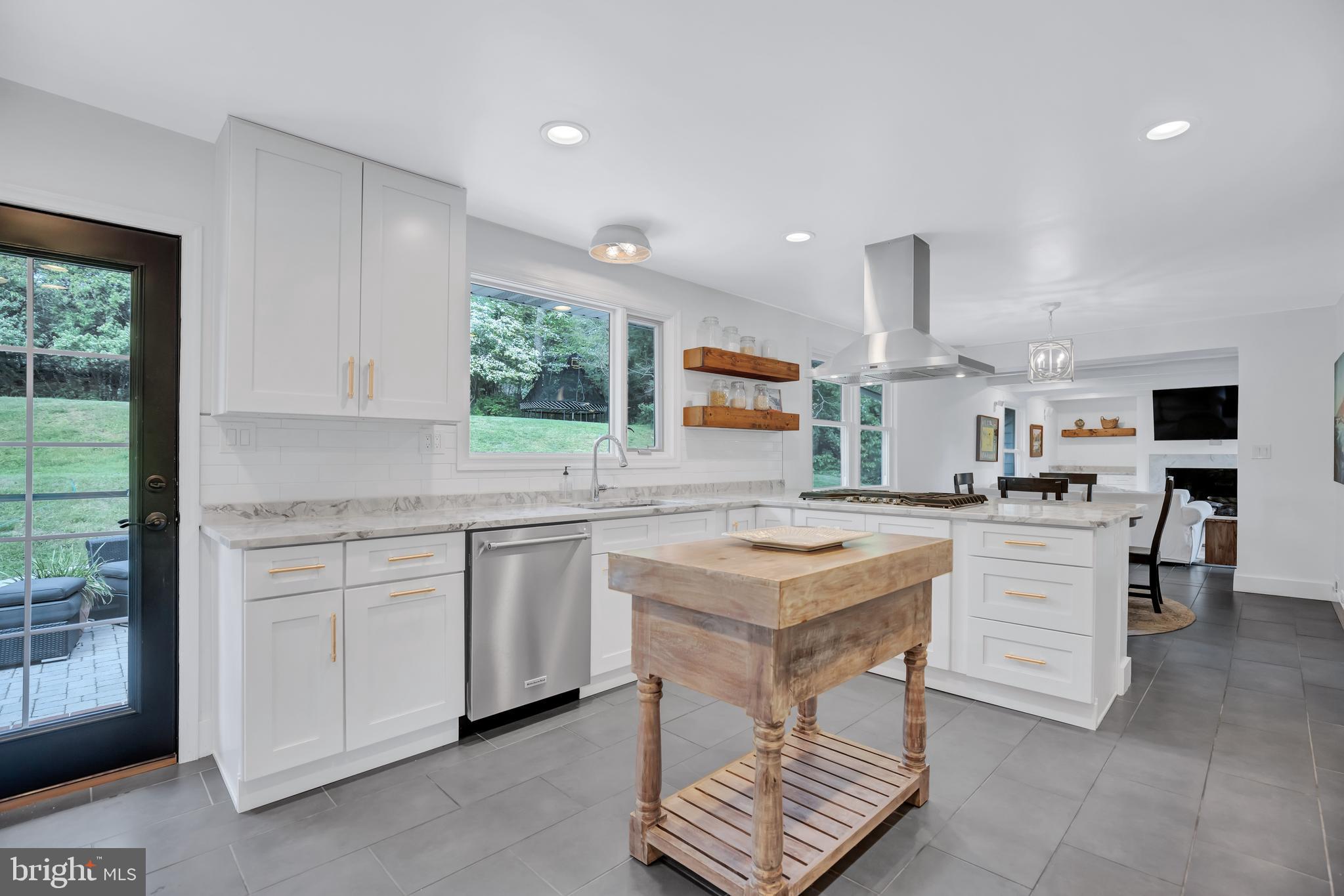 ROCK CREEK HILLS - Residential