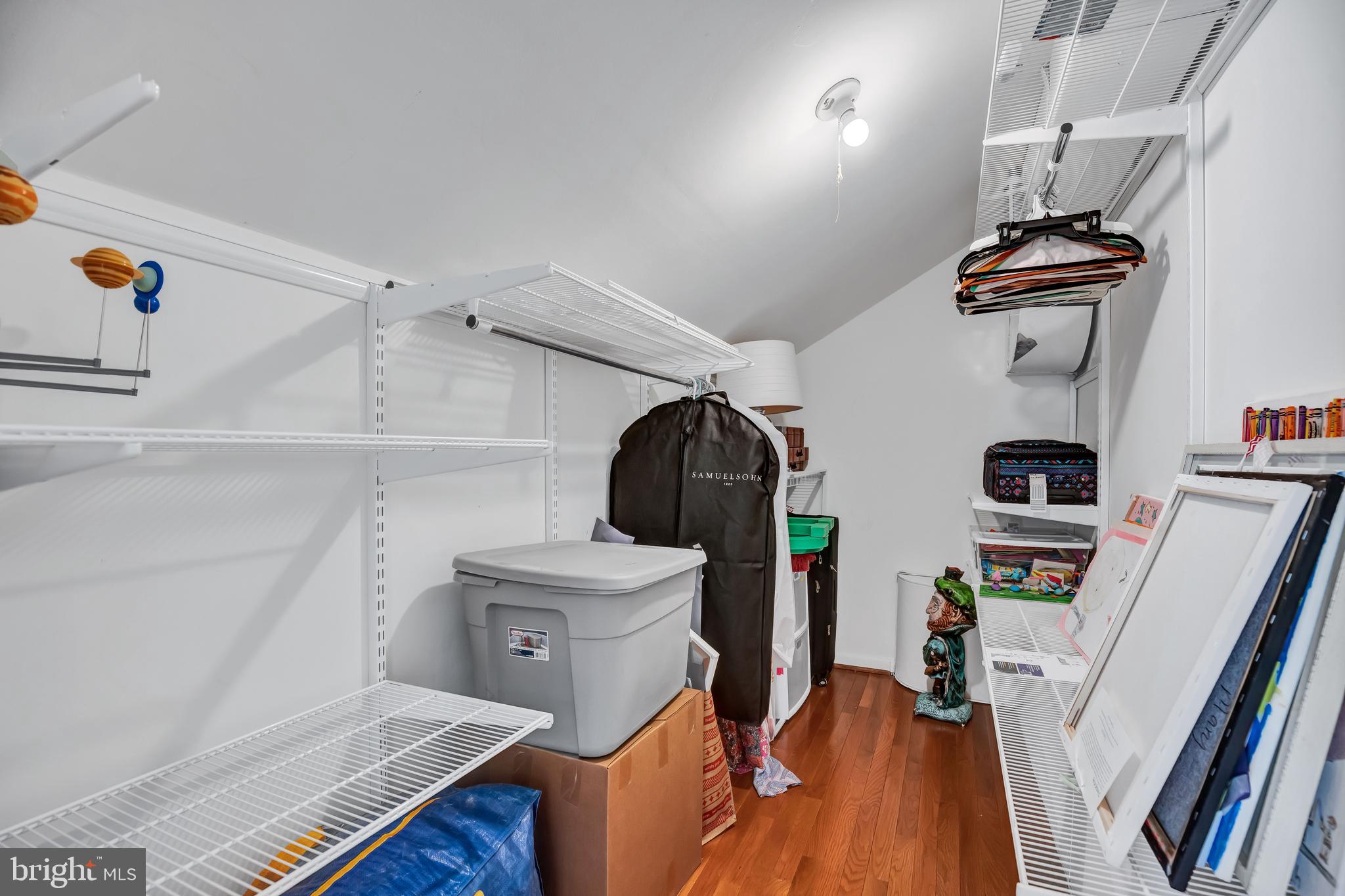 ROCK CREEK HILLS - Residential