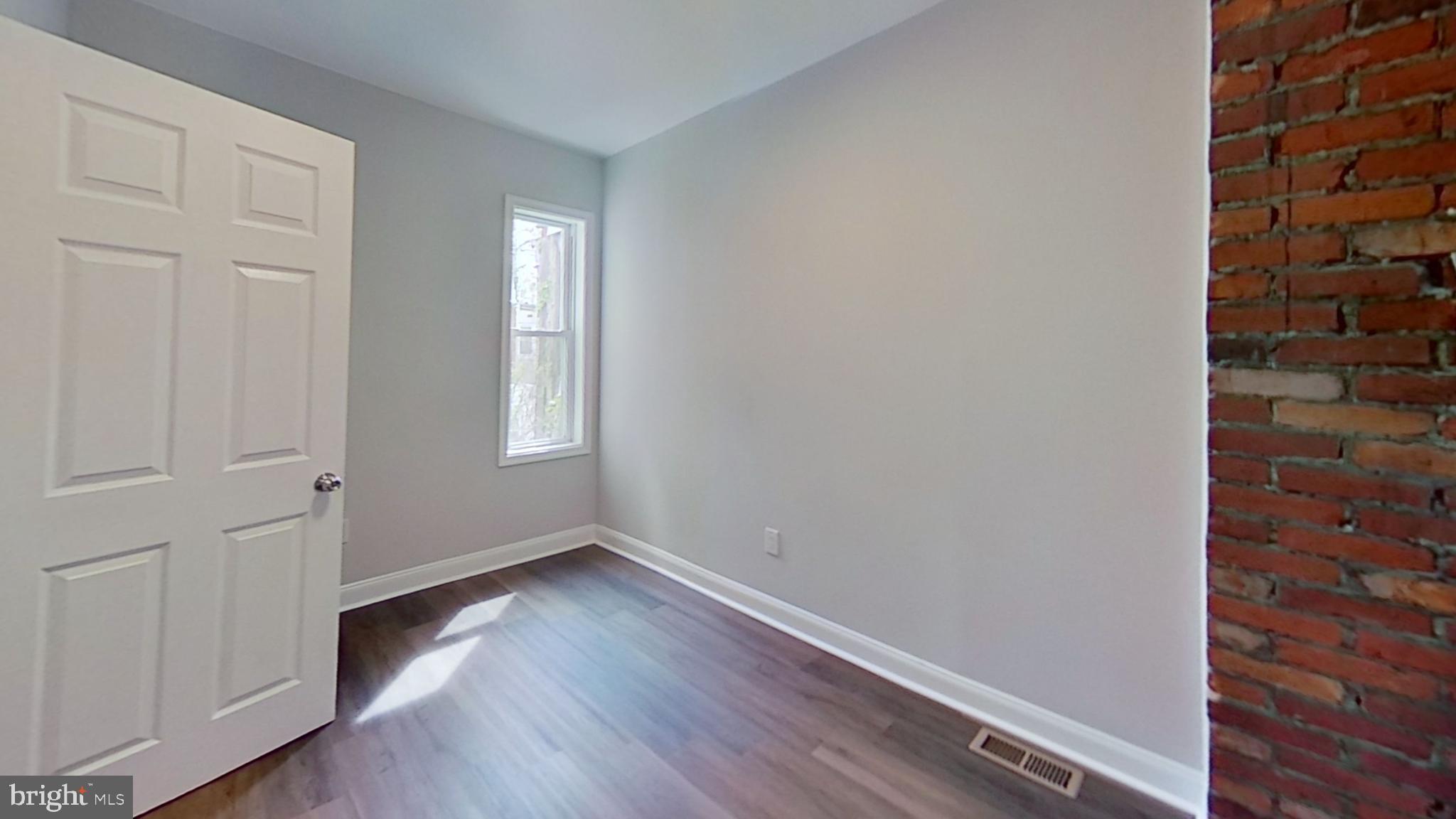 OVERBROOK - Residential Lease