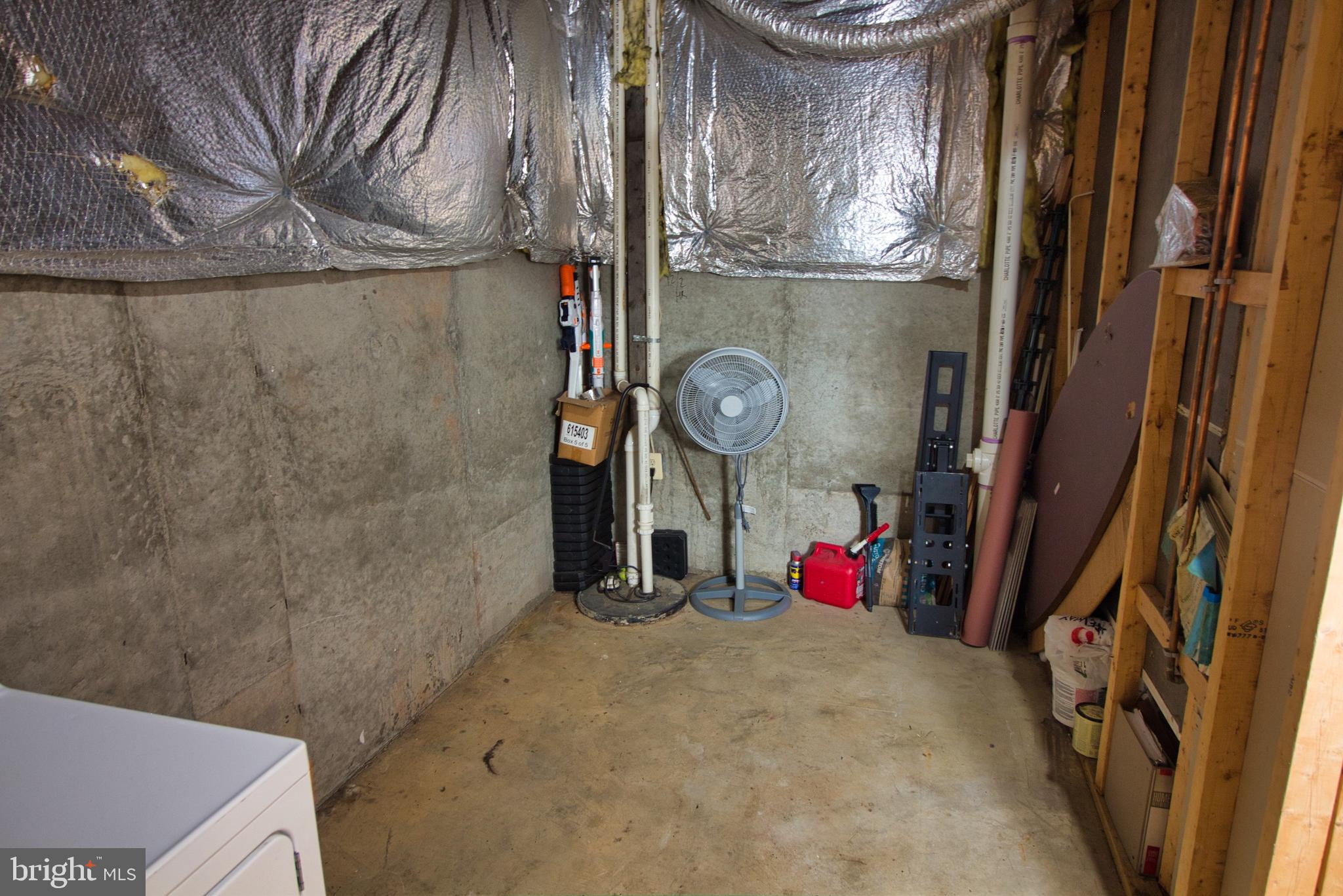 KINGSTOWNE - Residential Lease