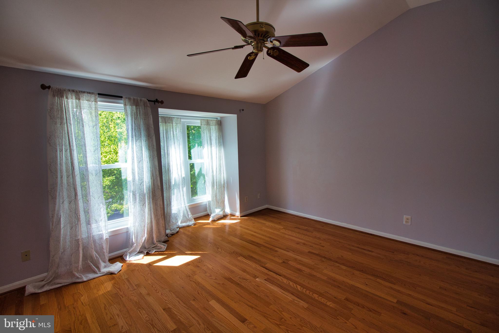 KINGSTOWNE - Residential Lease