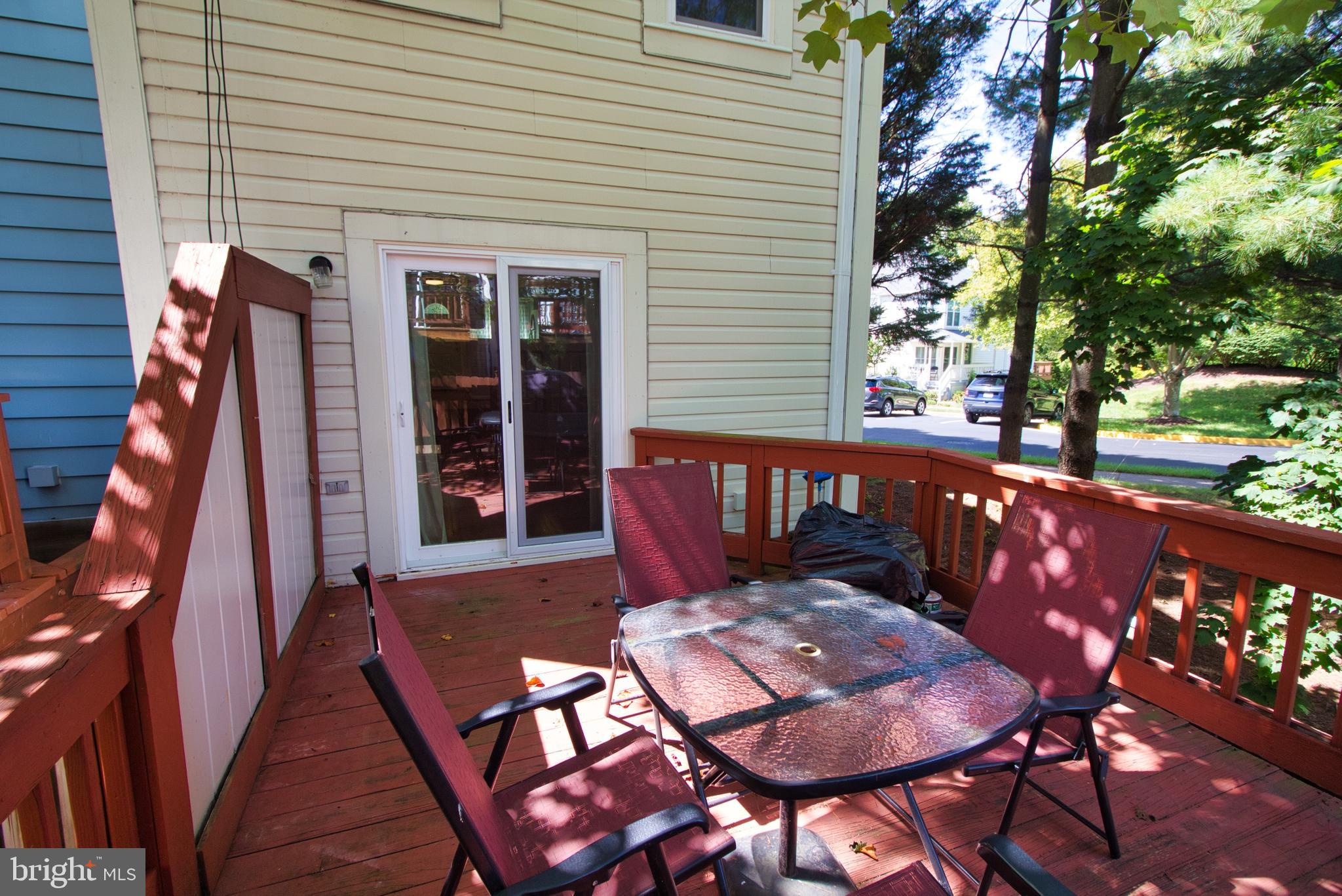 KINGSTOWNE - Residential Lease