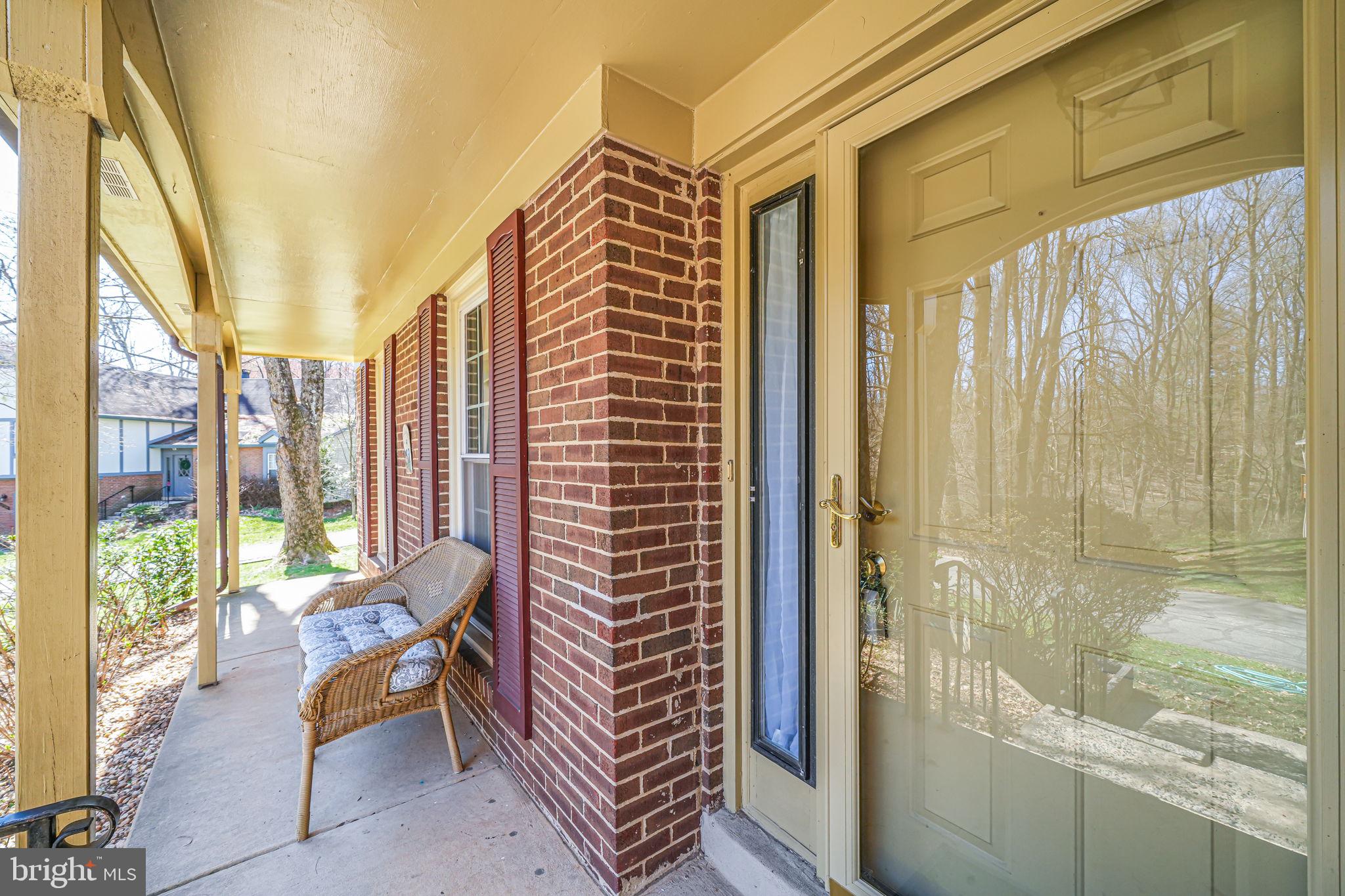 BURKE CENTRE - Residential