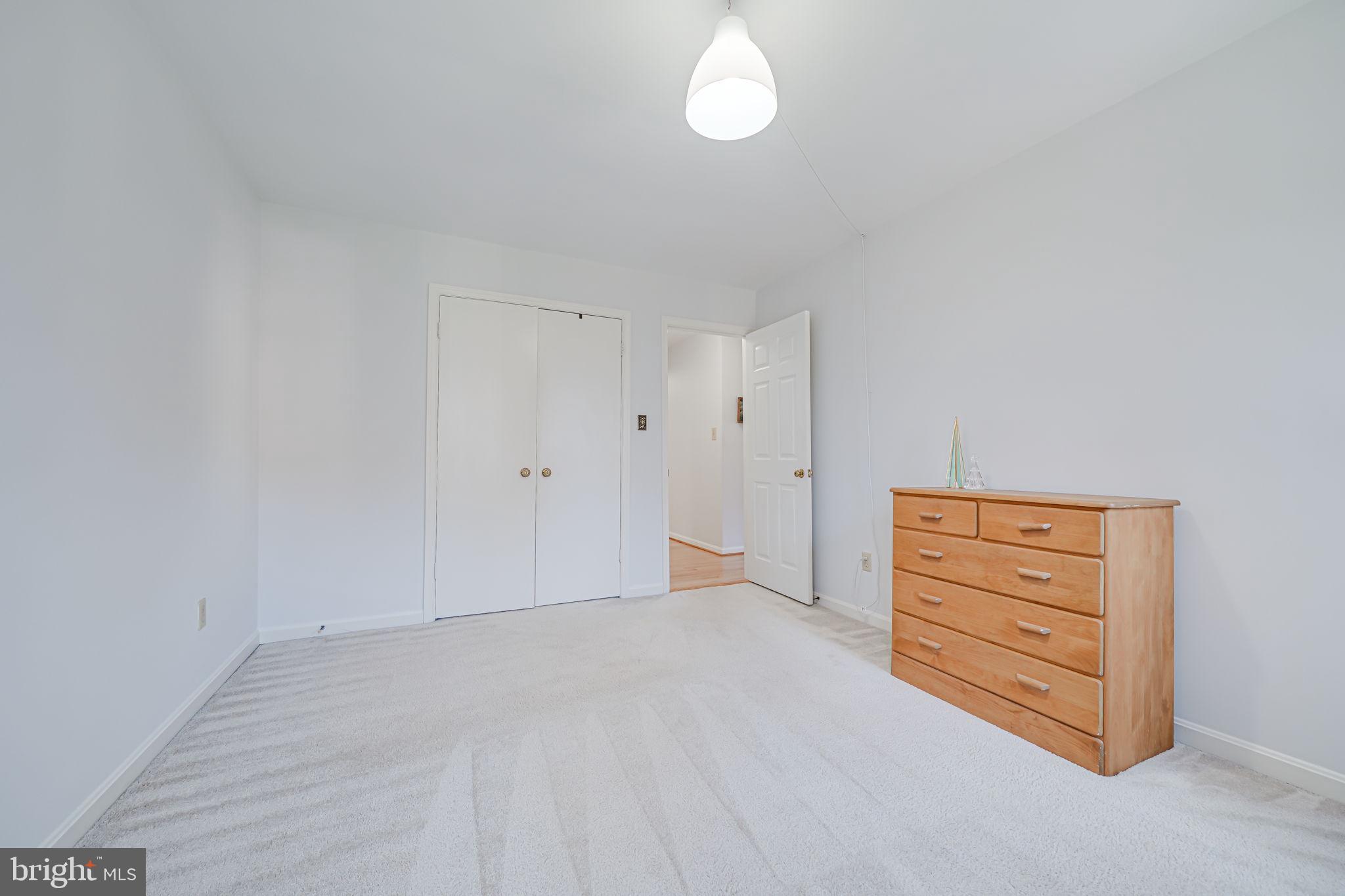 BURKE CENTRE - Residential