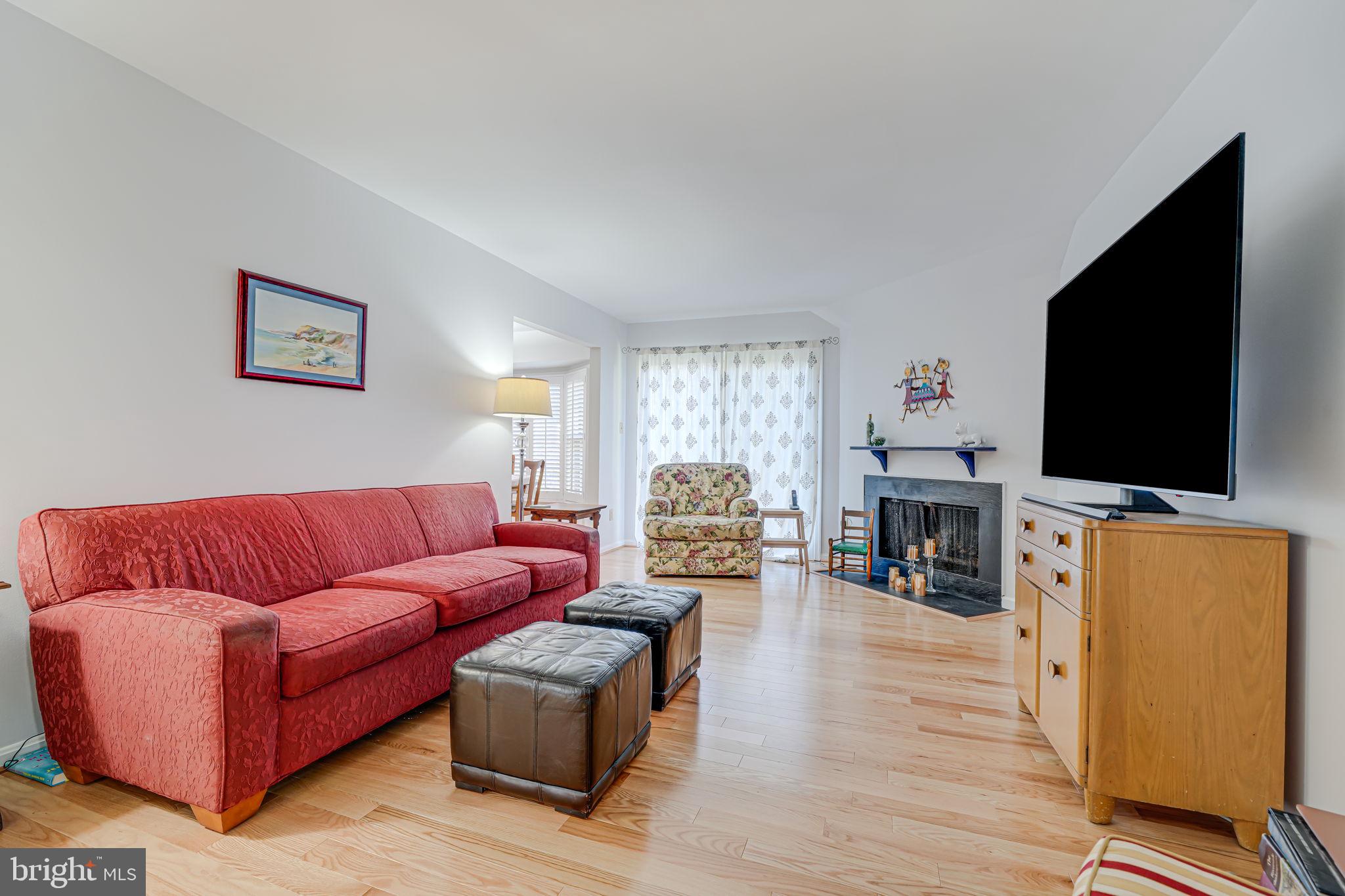 BURKE CENTRE - Residential