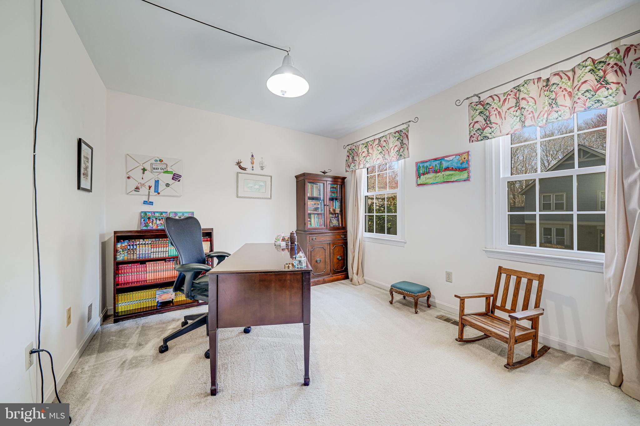 BURKE CENTRE - Residential