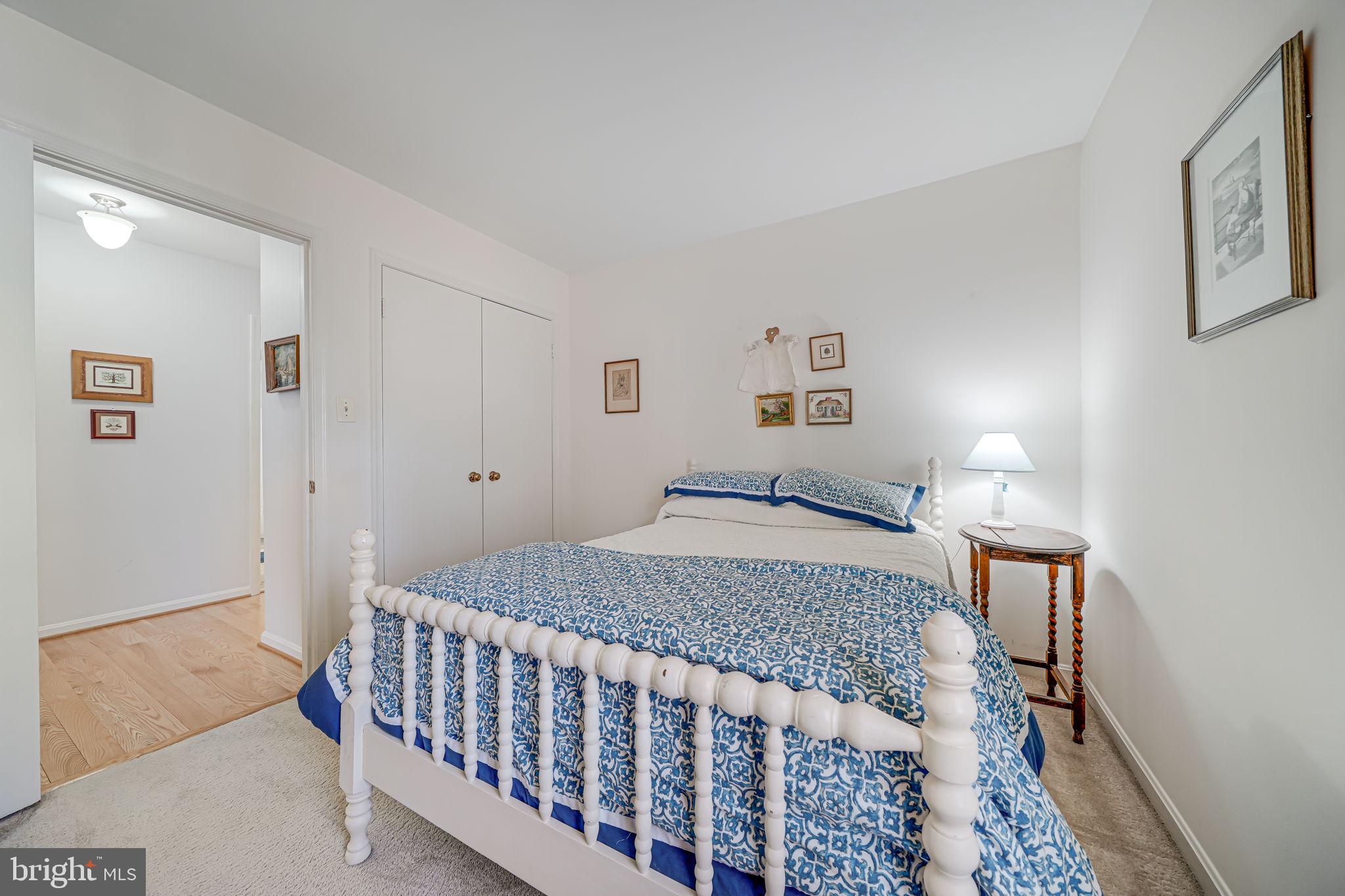 BURKE CENTRE - Residential