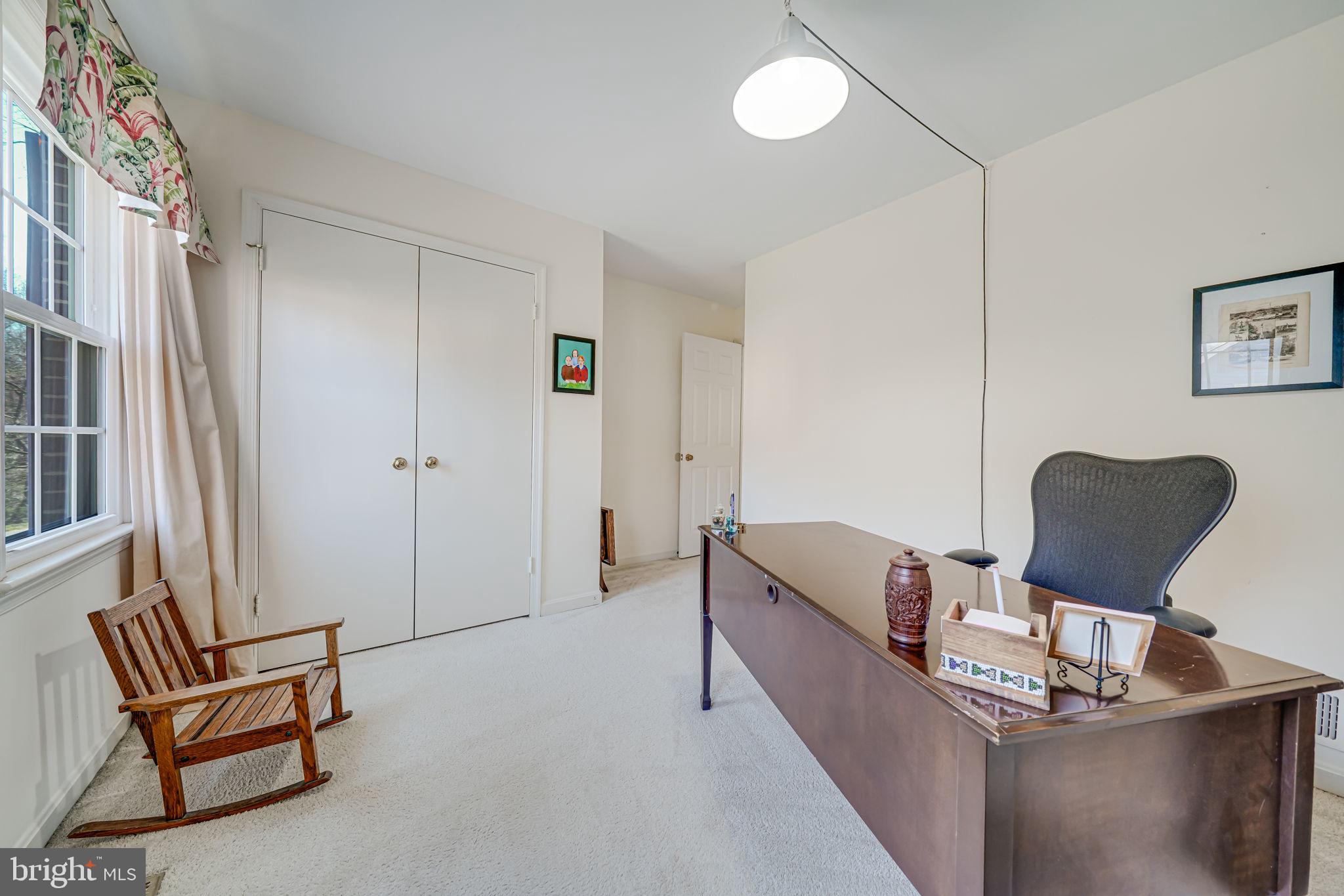 BURKE CENTRE - Residential