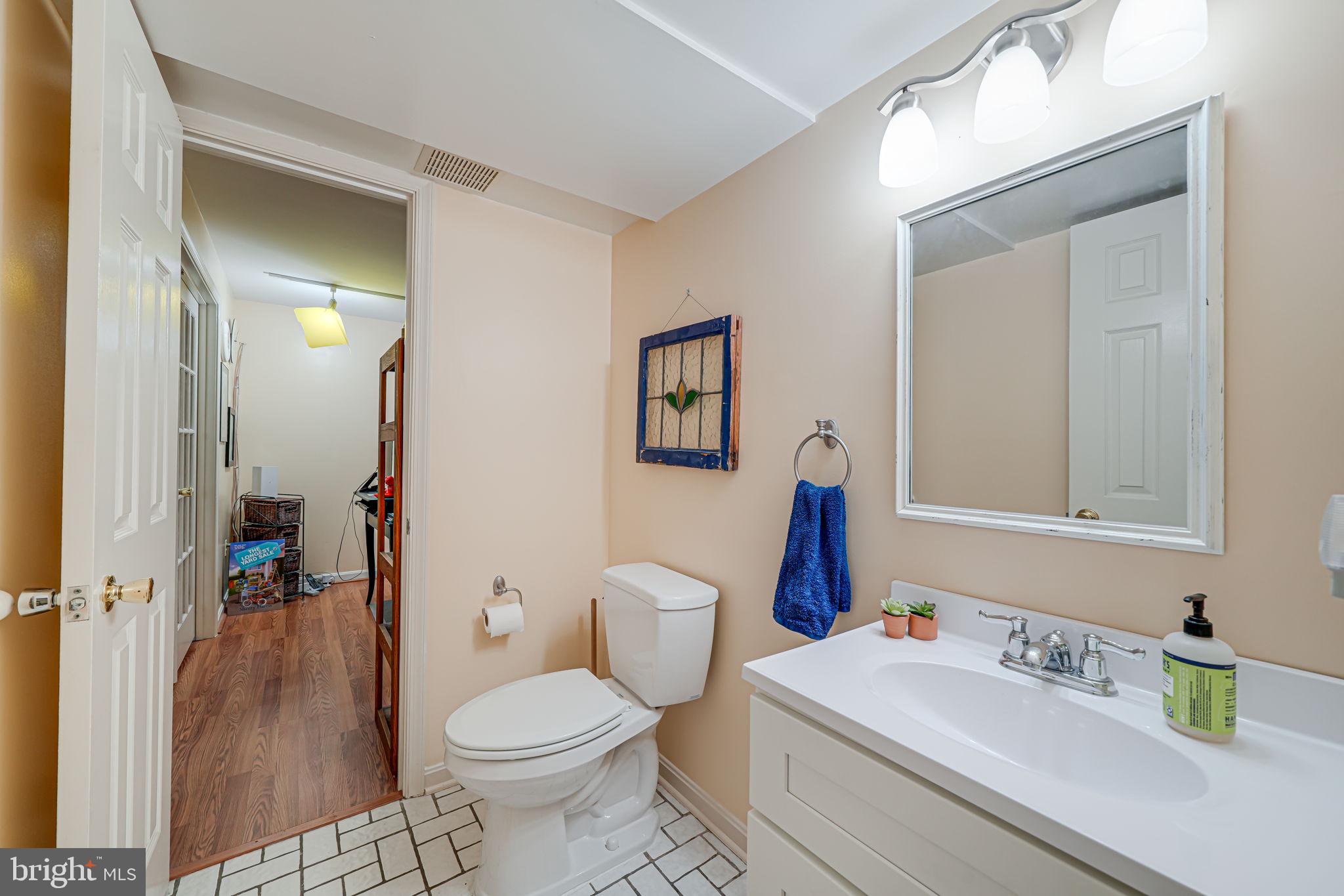 BURKE CENTRE - Residential