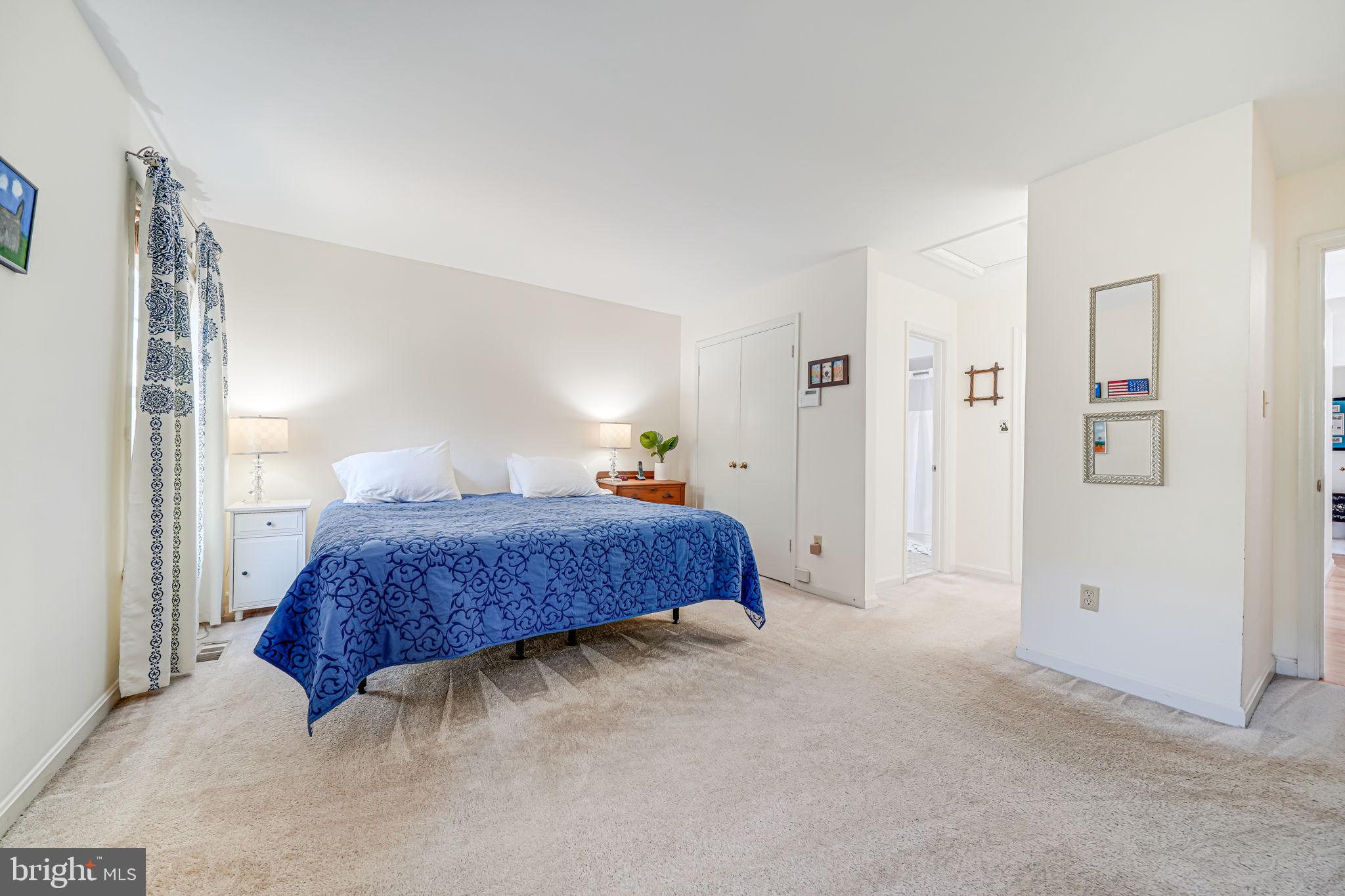 BURKE CENTRE - Residential