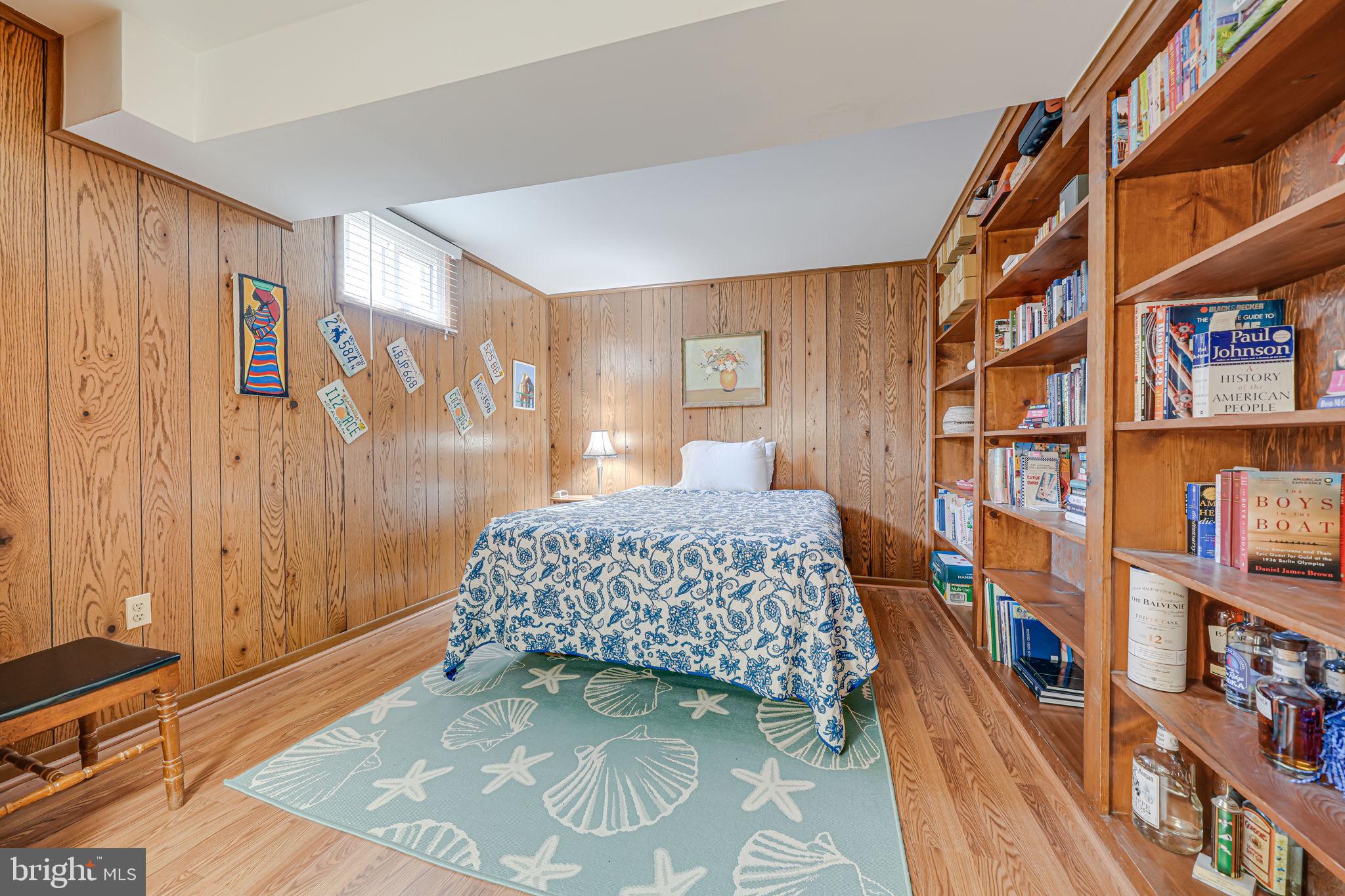 BURKE CENTRE - Residential