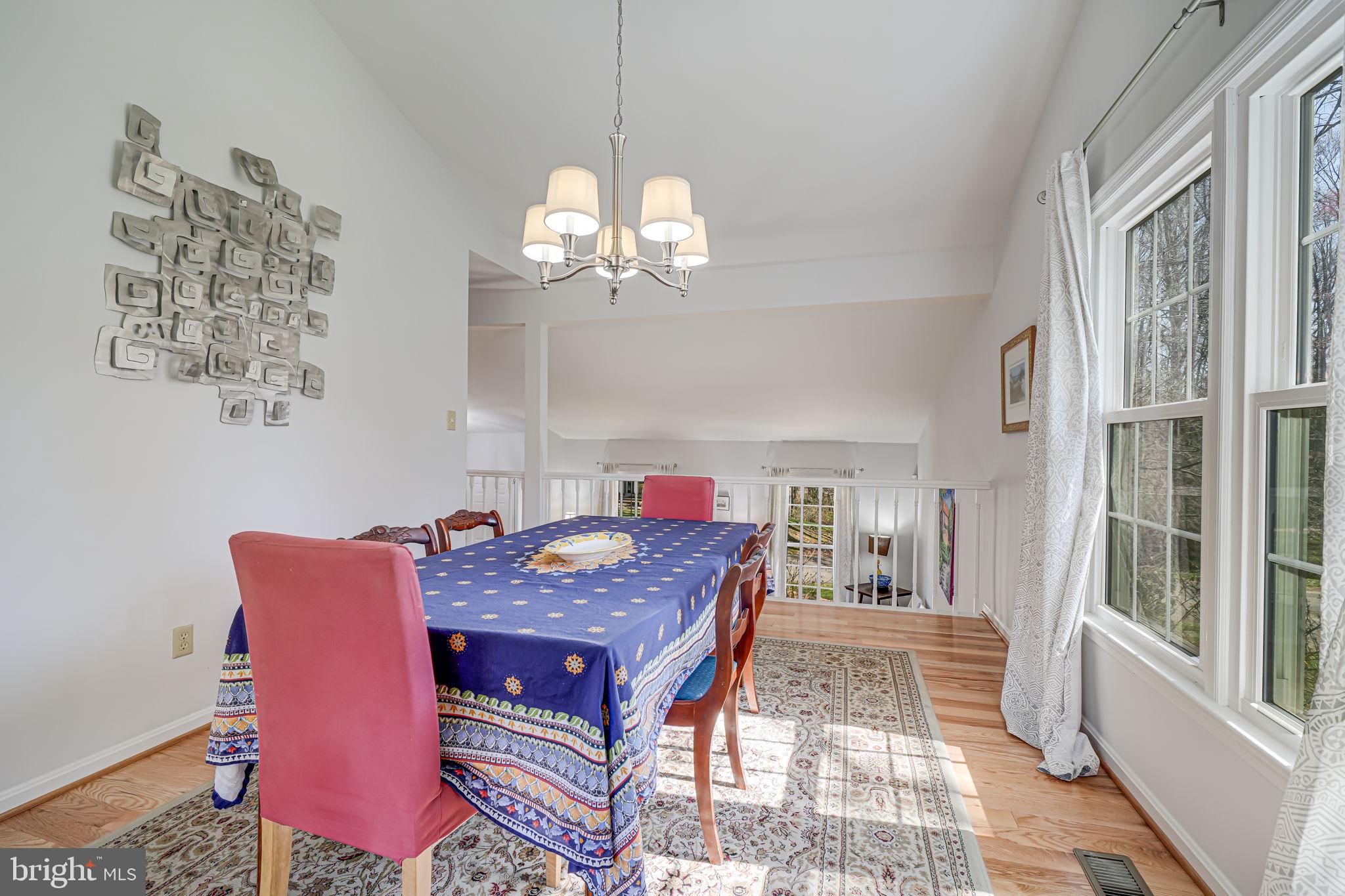 BURKE CENTRE - Residential