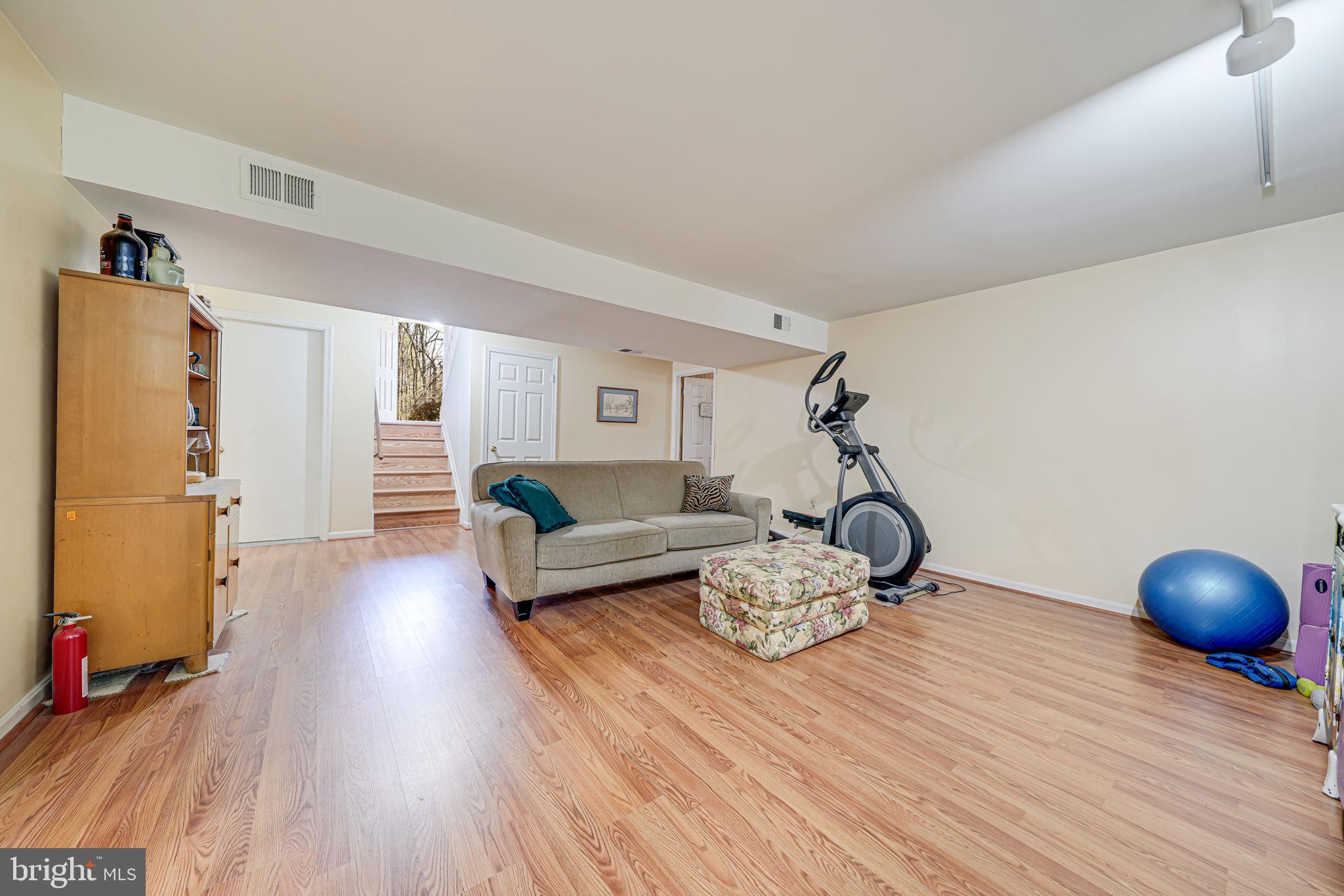 BURKE CENTRE - Residential