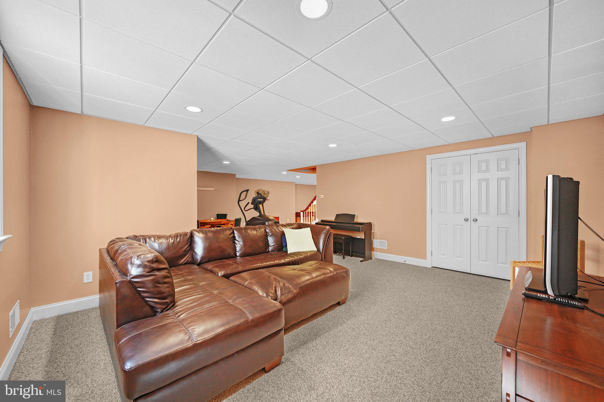 SAGE HILL - Residential