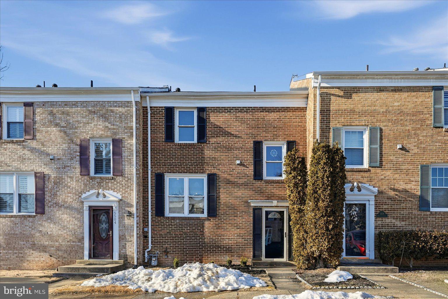 LAKE BRADDOCK - Residential