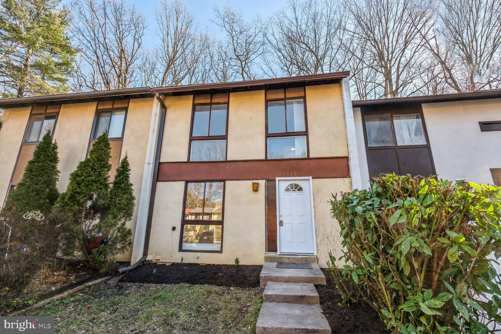 RESTON - Residential