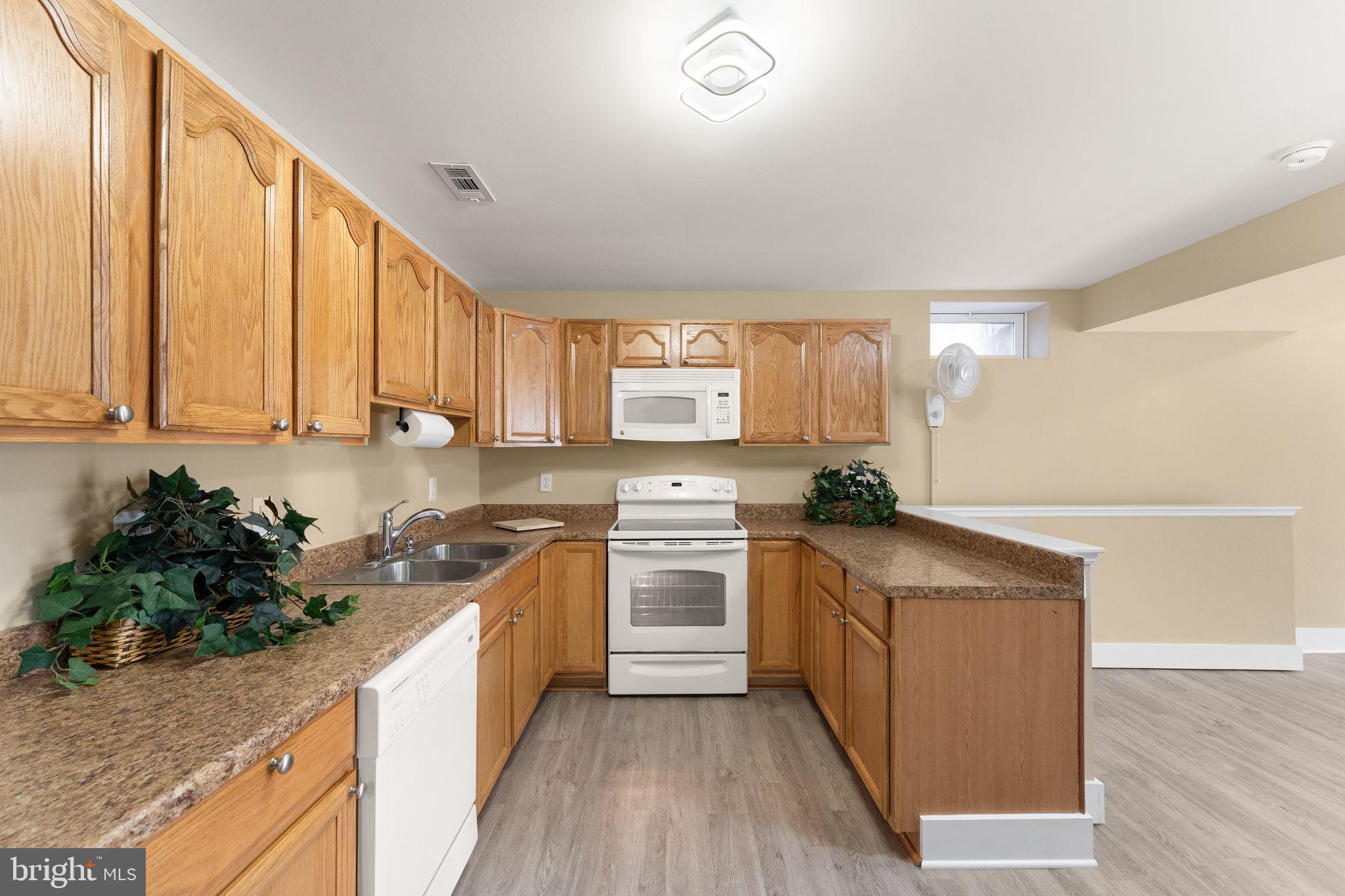 MEADOWS AT MORRIS FARM - Residential