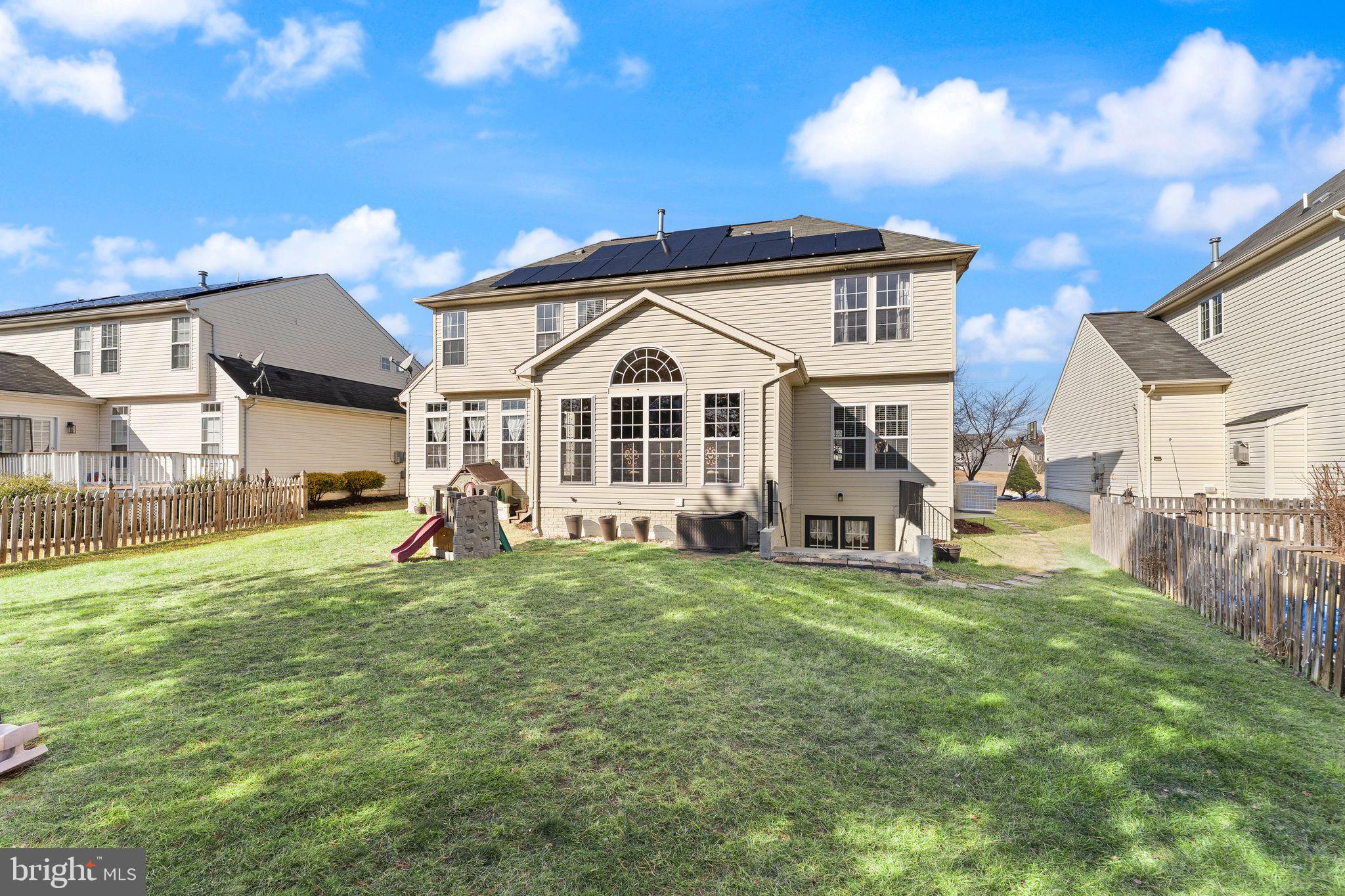 MEADOWS AT MORRIS FARM - Residential