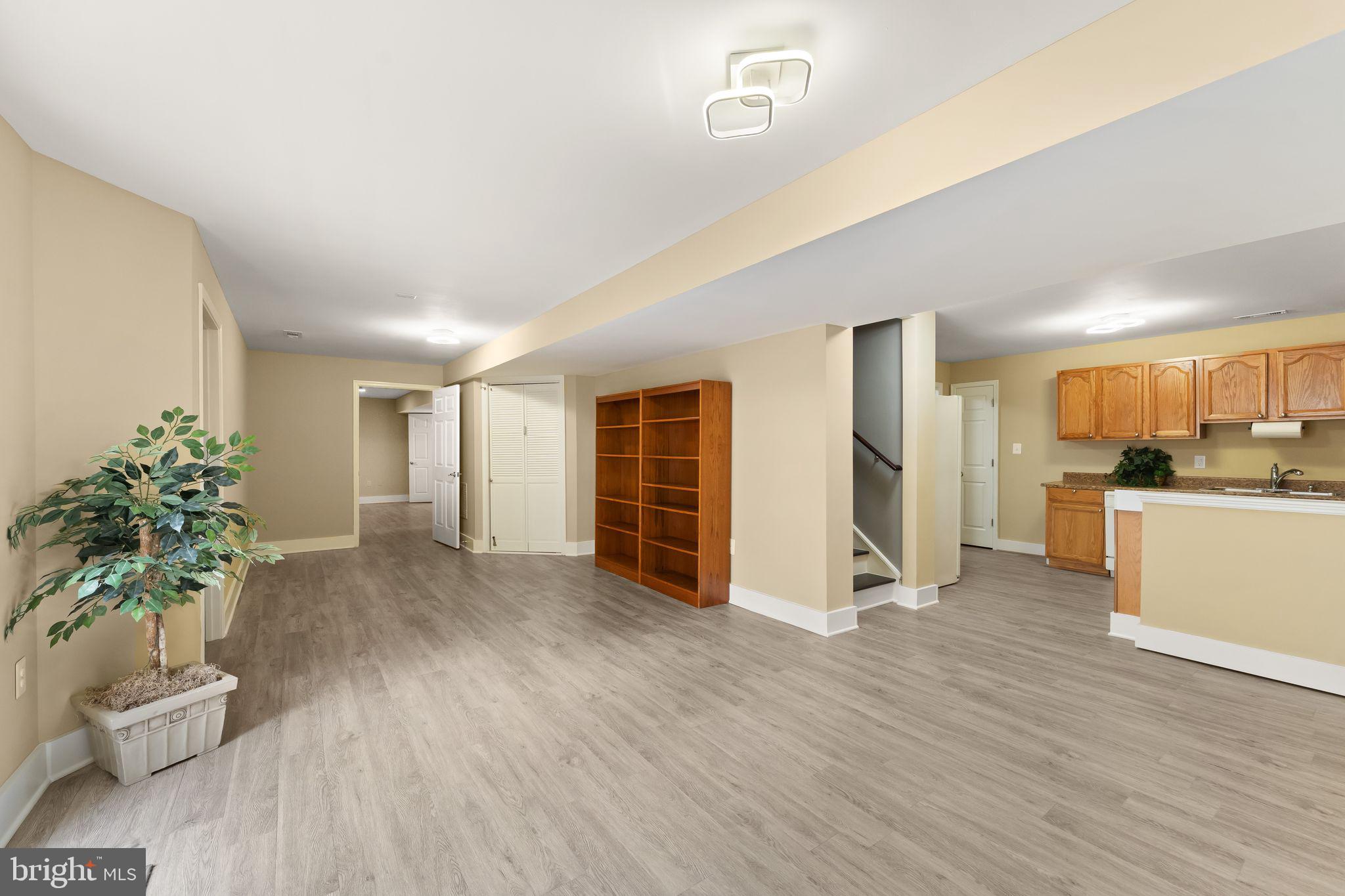 MEADOWS AT MORRIS FARM - Residential