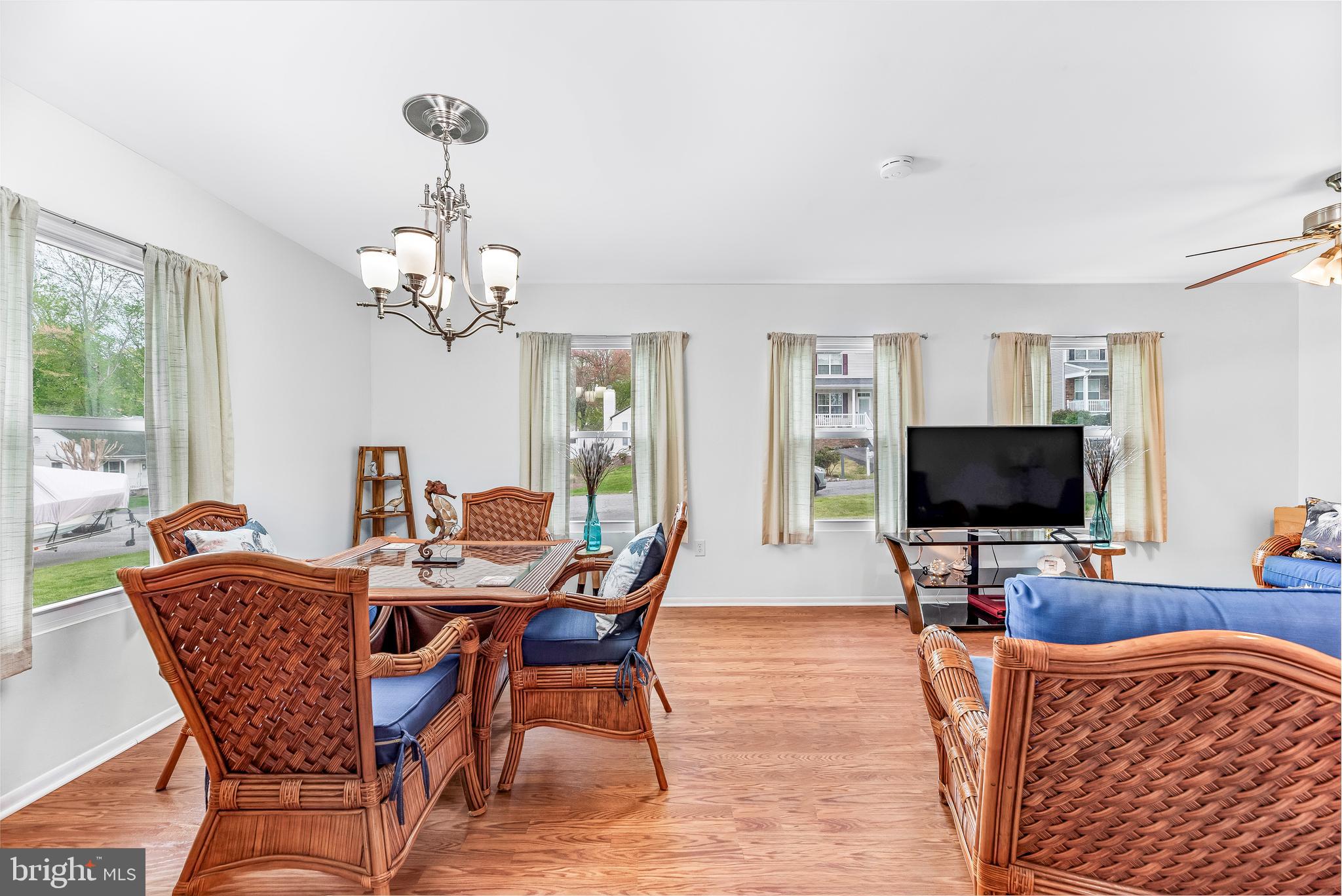 NORTH CHESAPEAKE BEACH - Residential