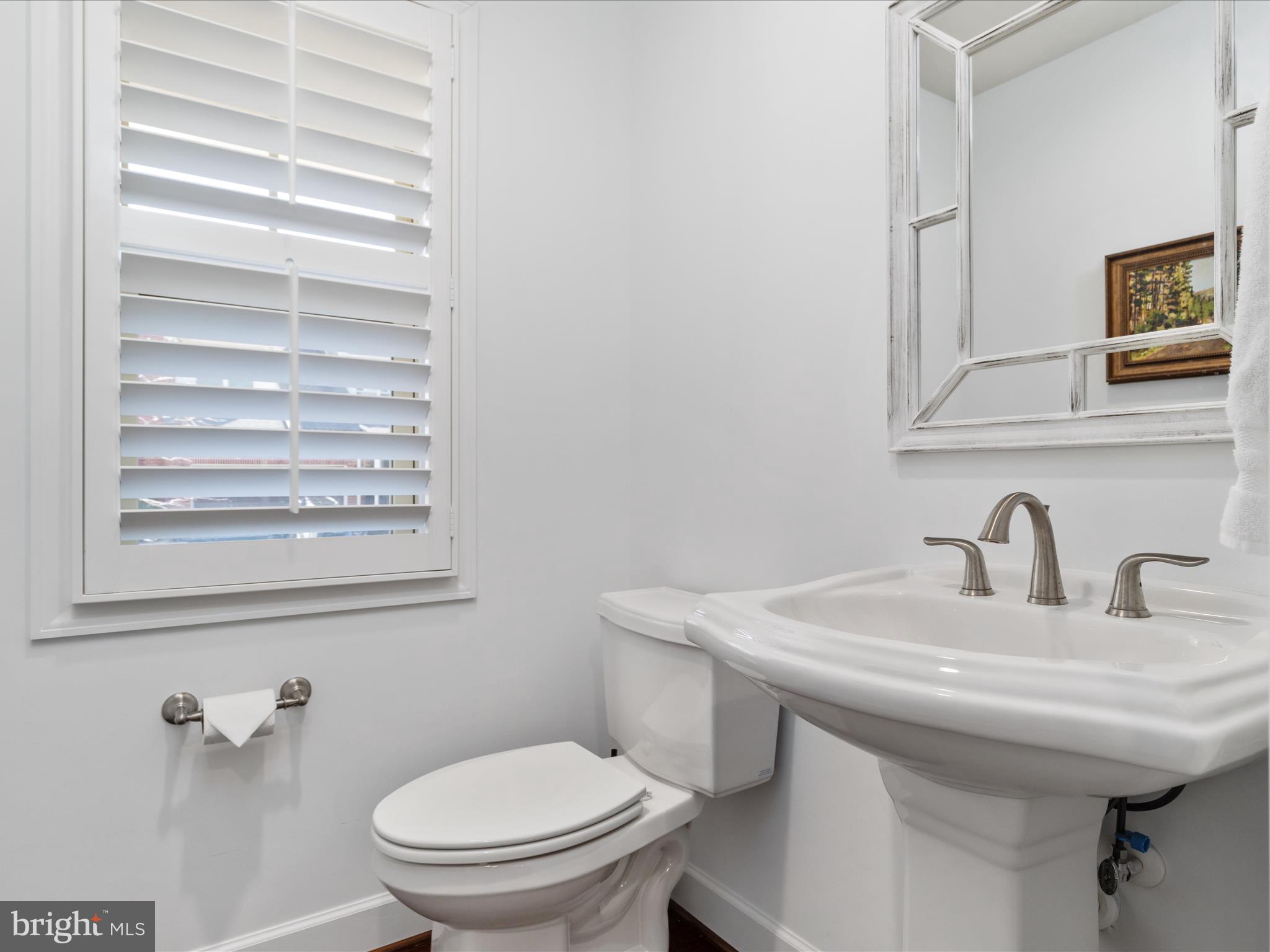 THE VISTAS AT LANSDOWNE - Residential