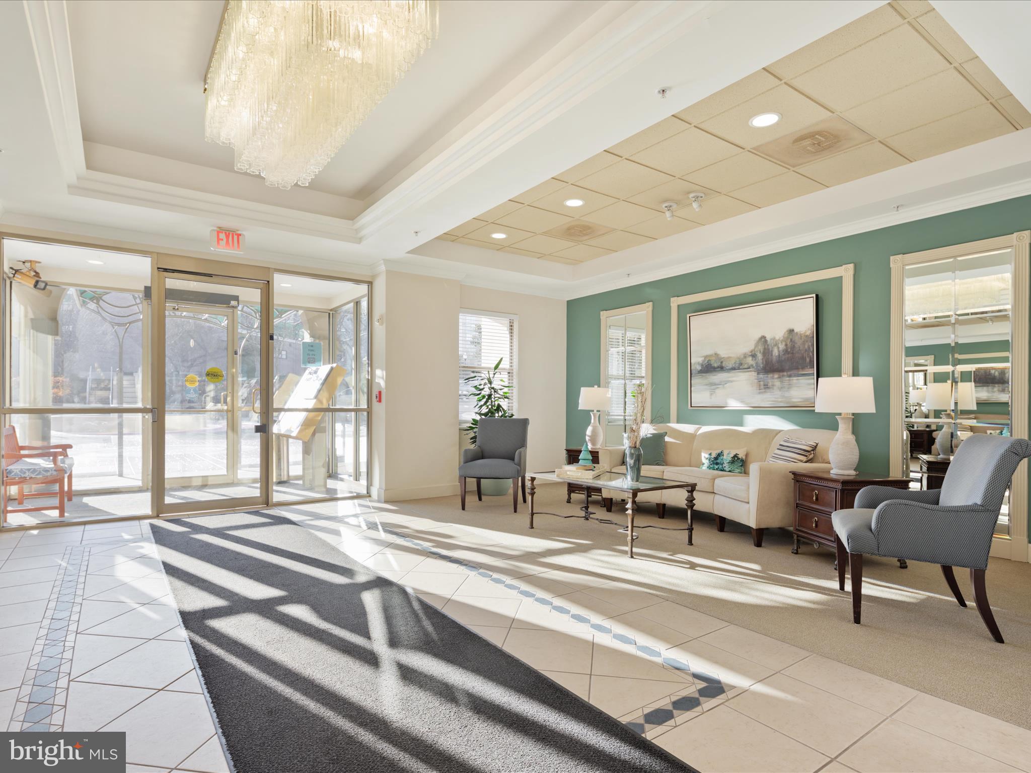 THE VISTAS AT LANSDOWNE - Residential