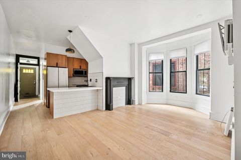 4923 WARRINGTON AVENUE PHILADELPHIA PA 19143