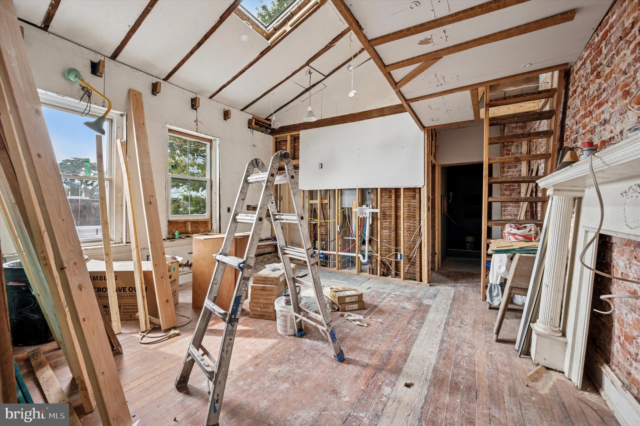 CEDAR PARK - Residential Income