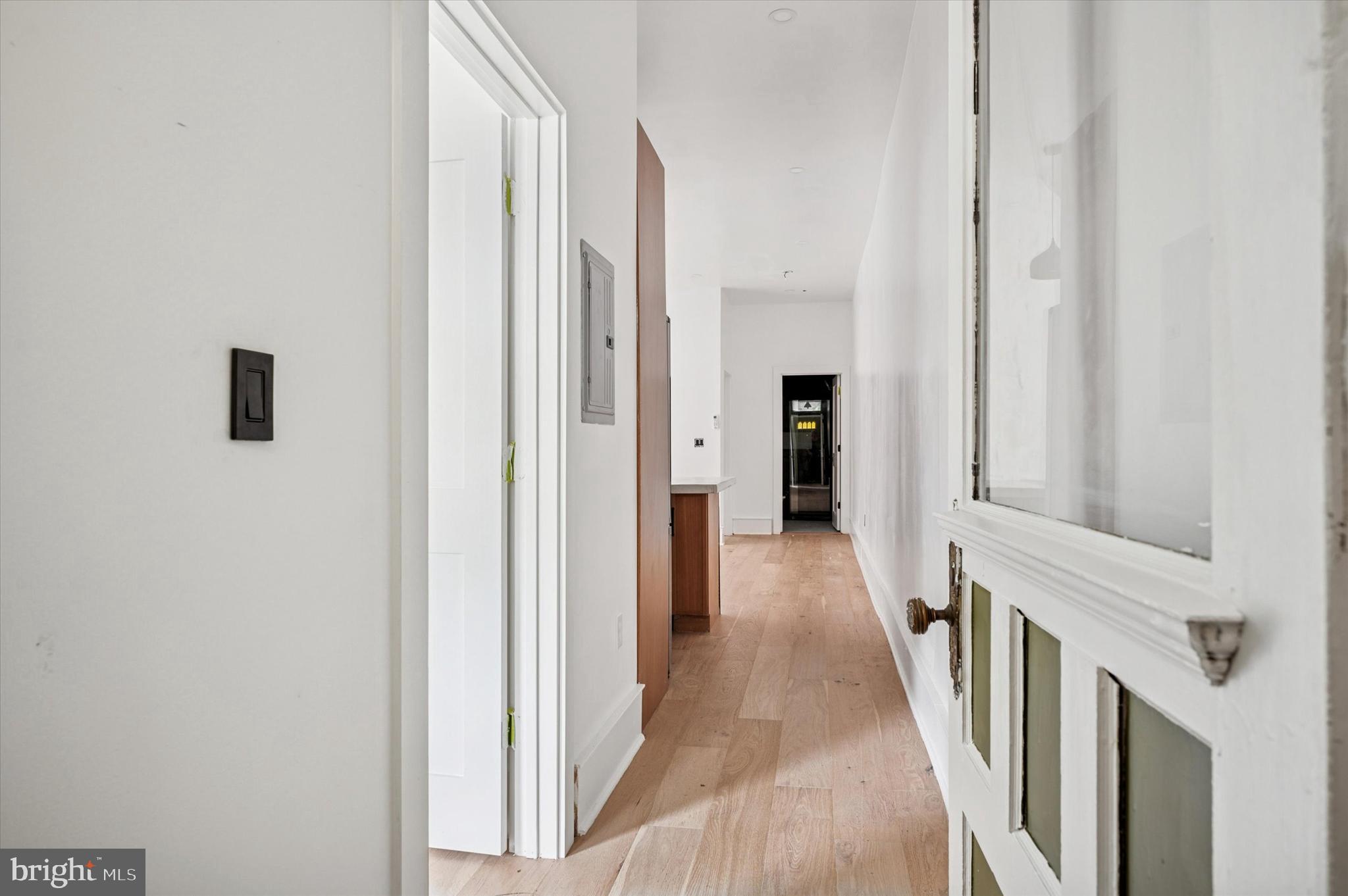 4923 WARRINGTON AVENUE