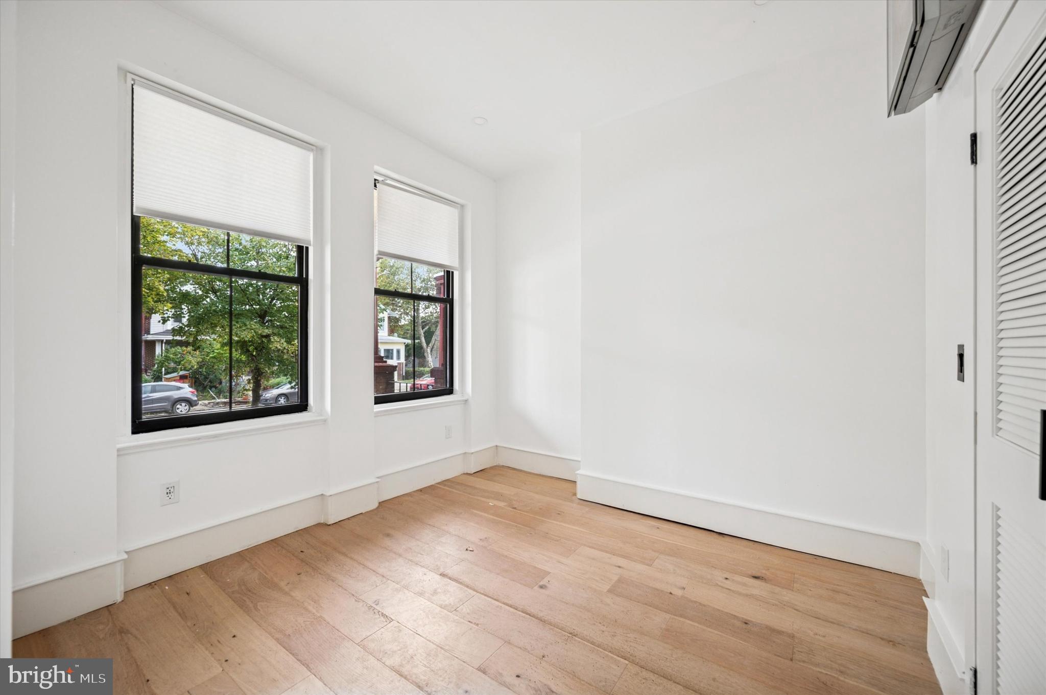 CEDAR PARK - Residential Income