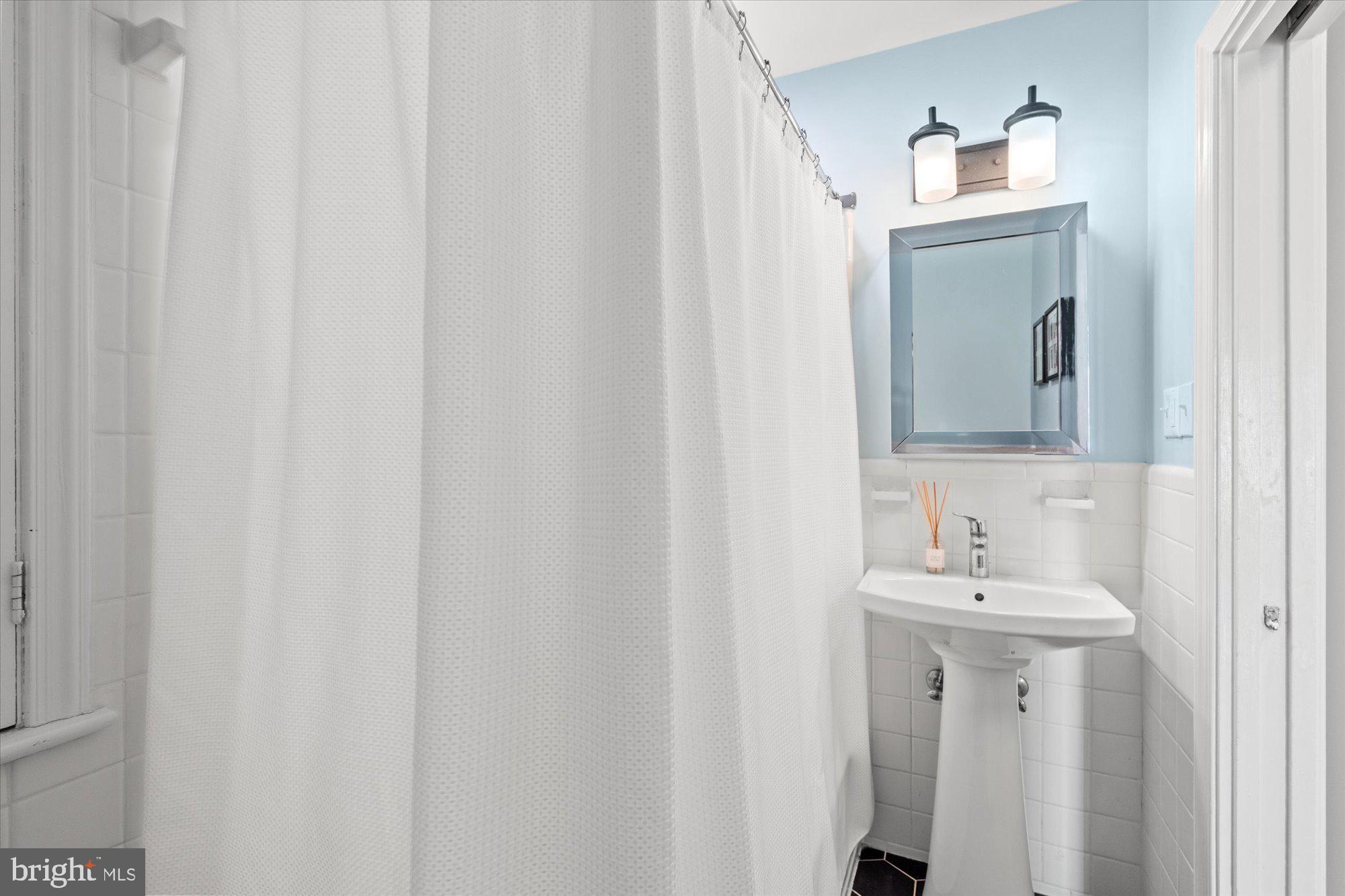 SUMNER - Residential