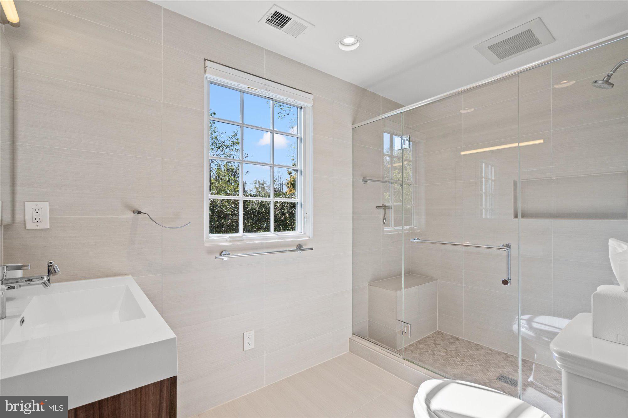 SUMNER - Residential