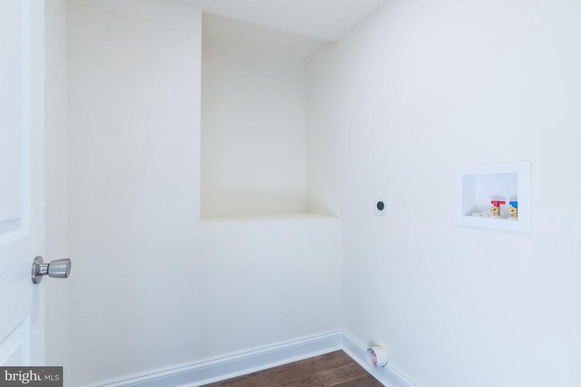 CAPE ST CLAIRE - Residential Lease