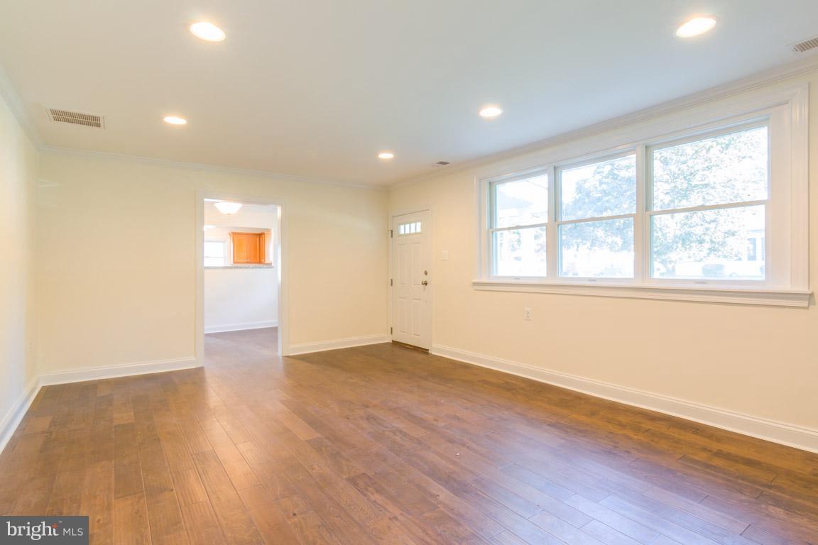 CAPE ST CLAIRE - Residential Lease