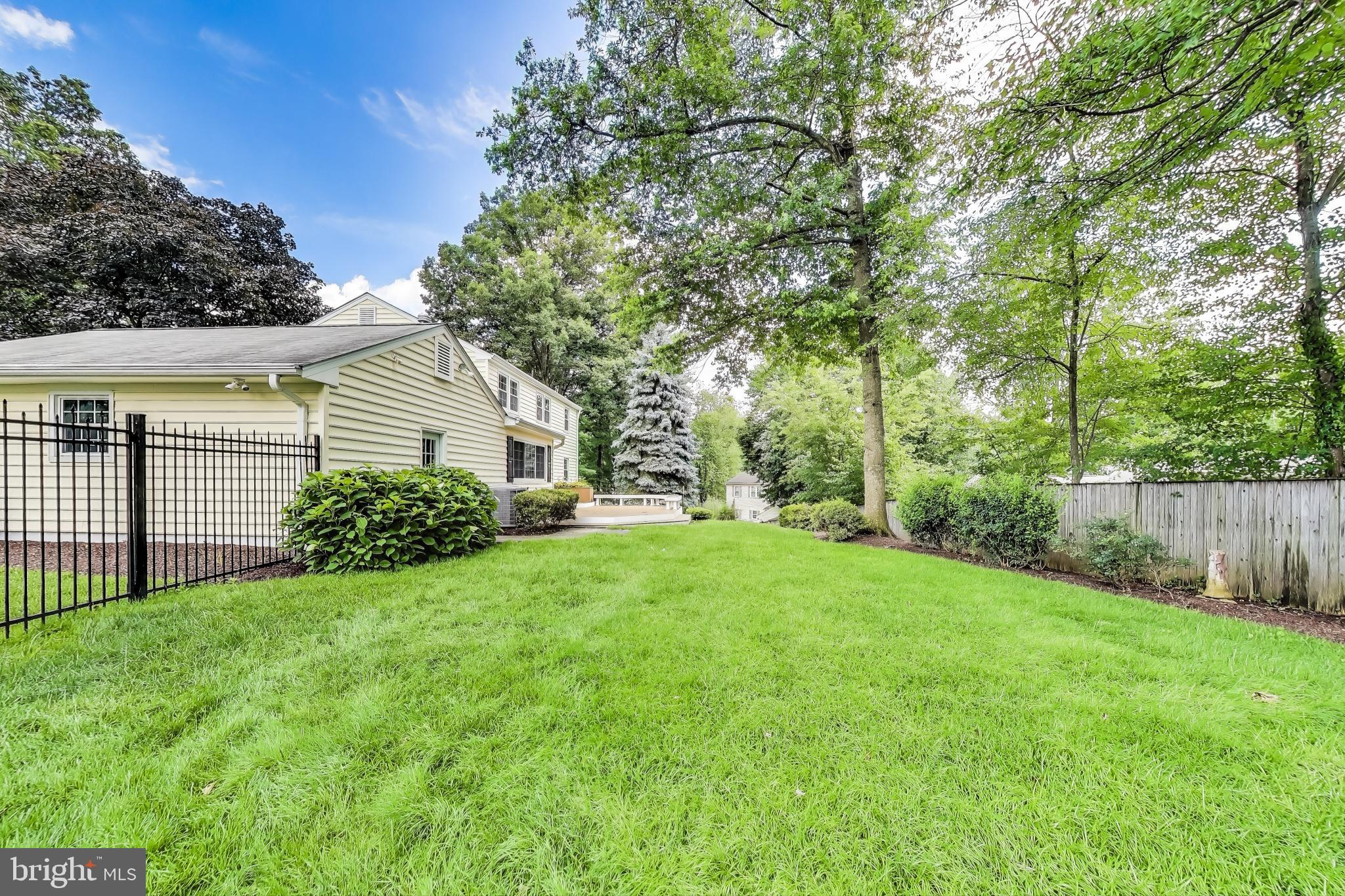 STRATHMORE AT BEL PRE - Residential Lease