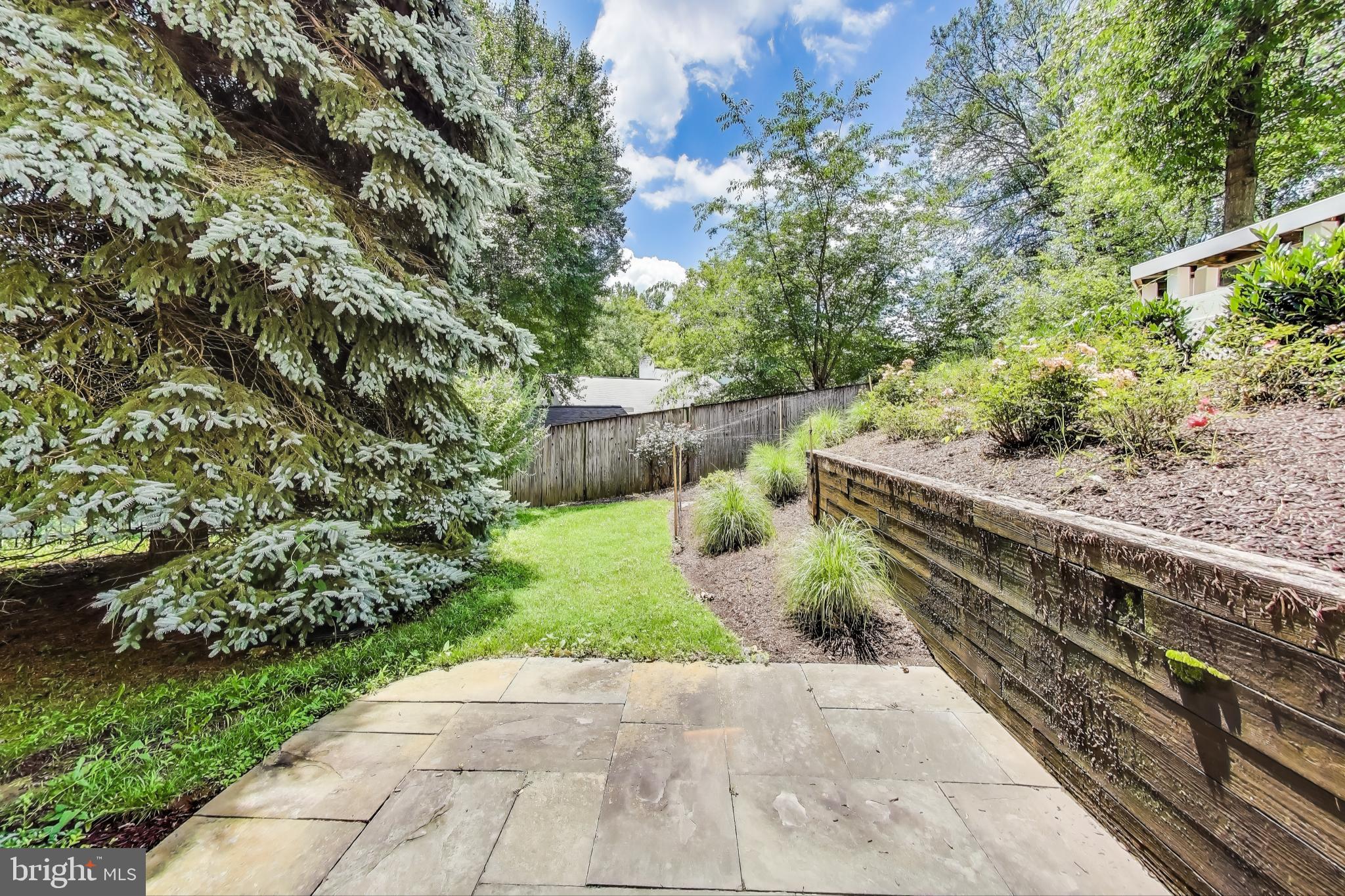 STRATHMORE AT BEL PRE - Residential Lease