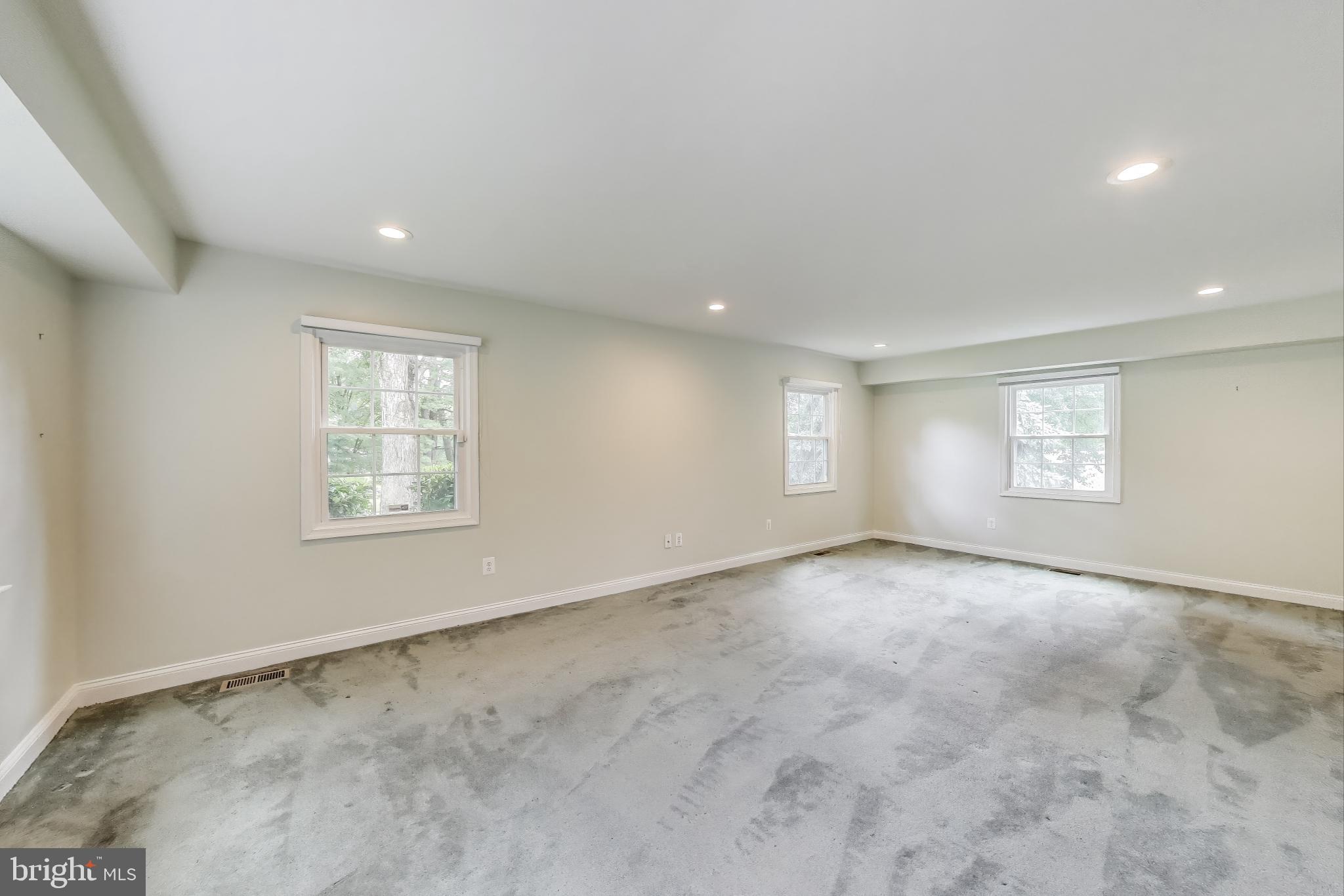 STRATHMORE AT BEL PRE - Residential Lease