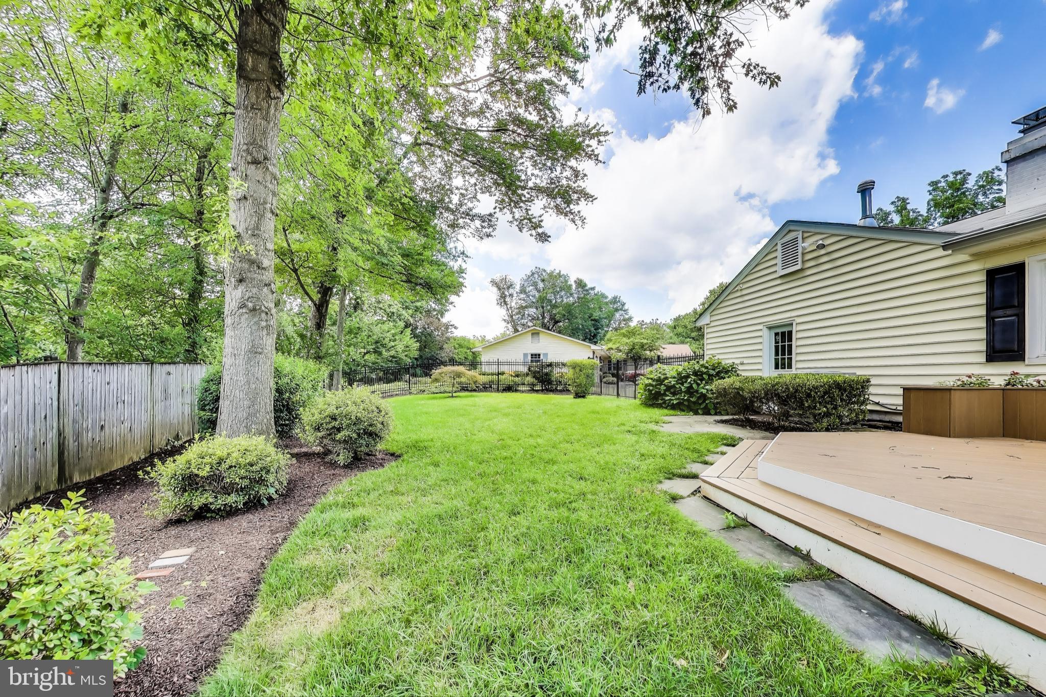 STRATHMORE AT BEL PRE - Residential Lease