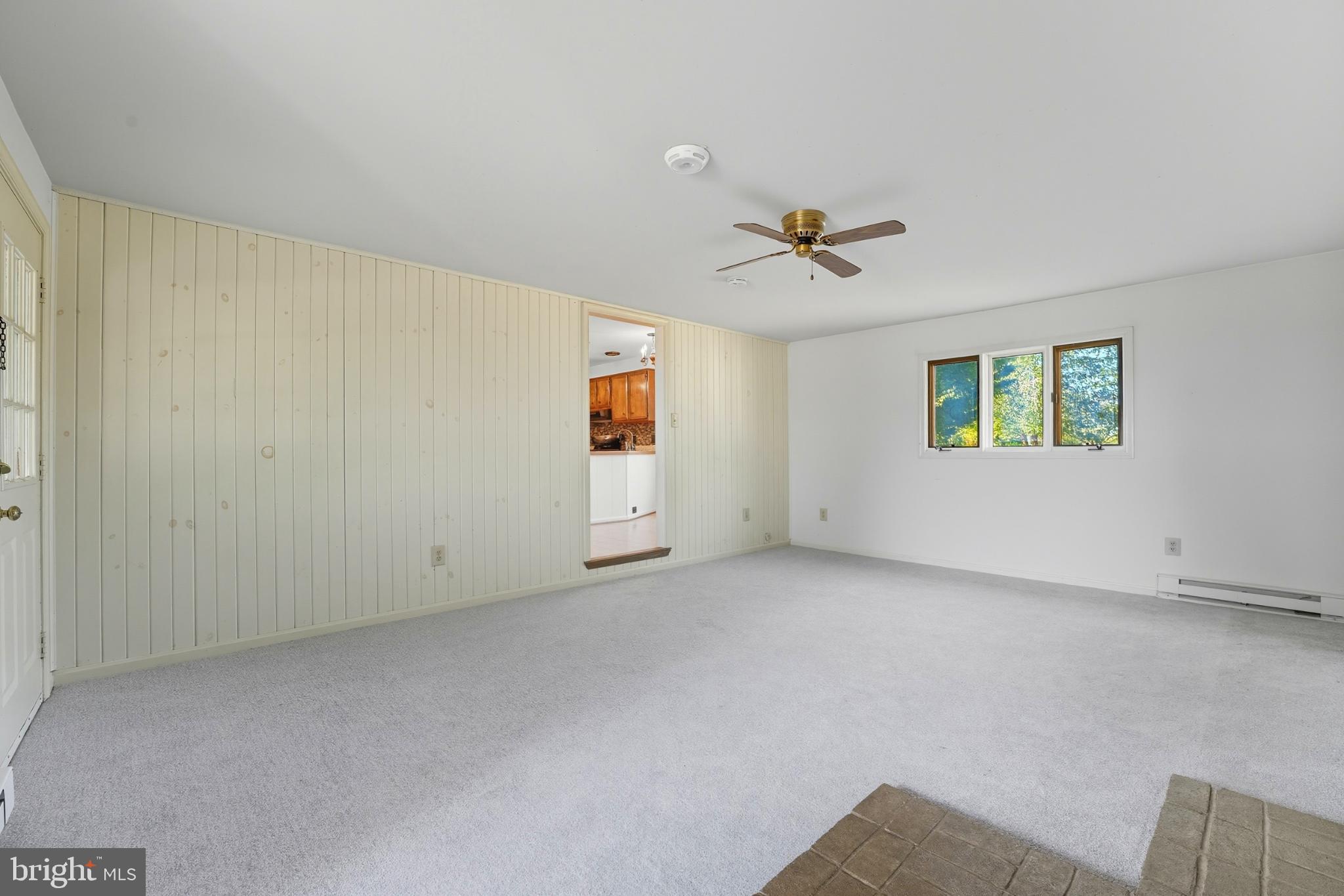 CRESTVIEW ESTATE - Residential