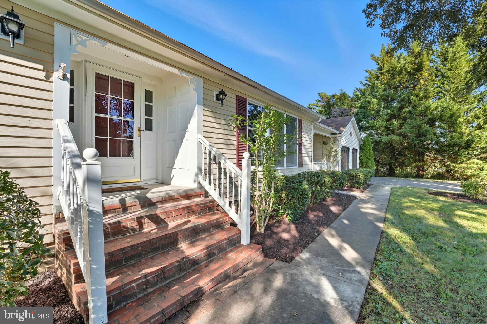 CRESTVIEW ESTATE - Residential