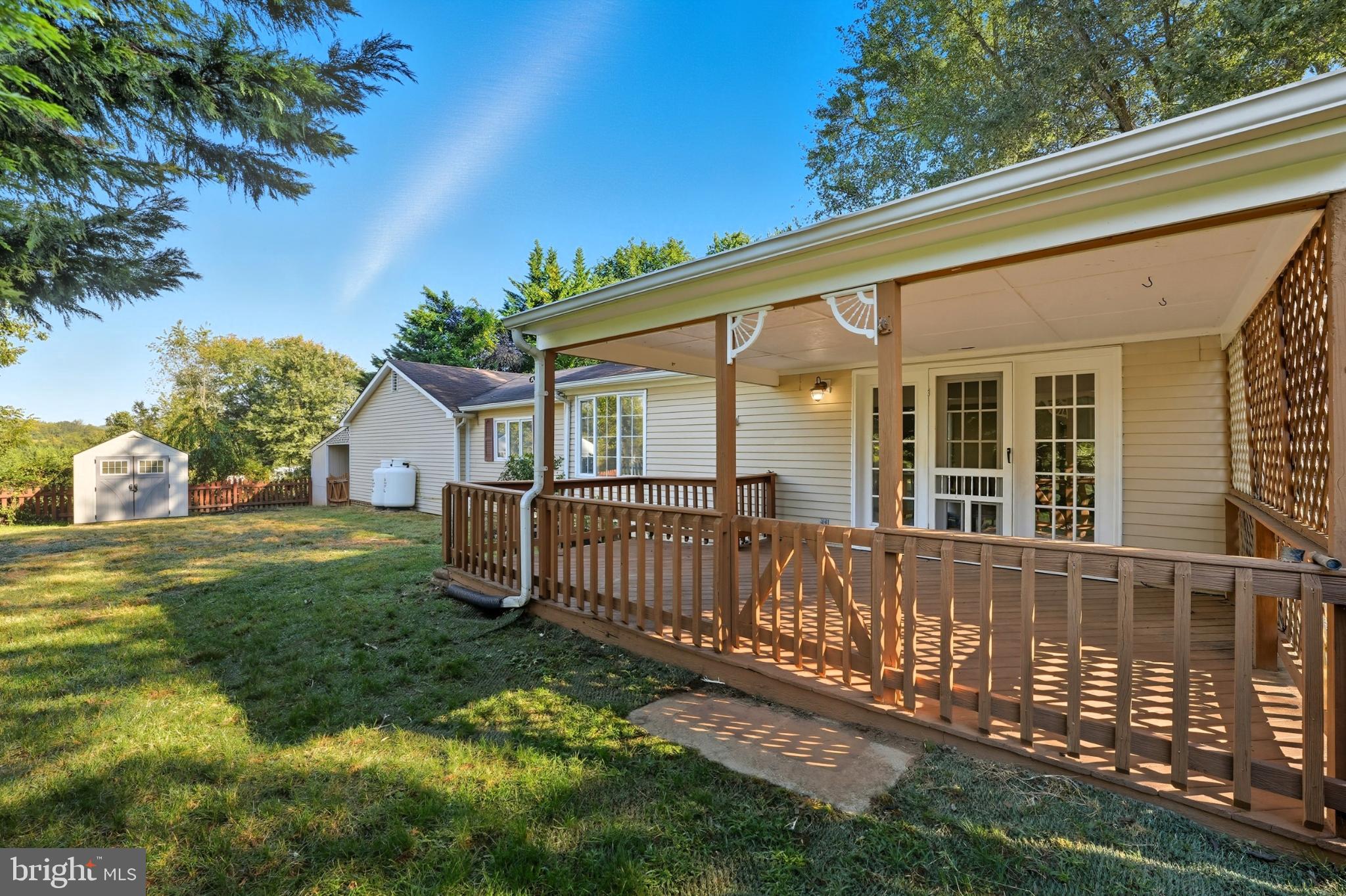 CRESTVIEW ESTATE - Residential