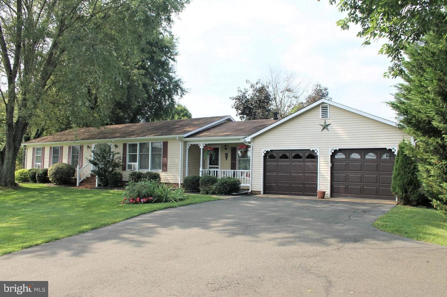 CRESTVIEW ESTATE - Residential