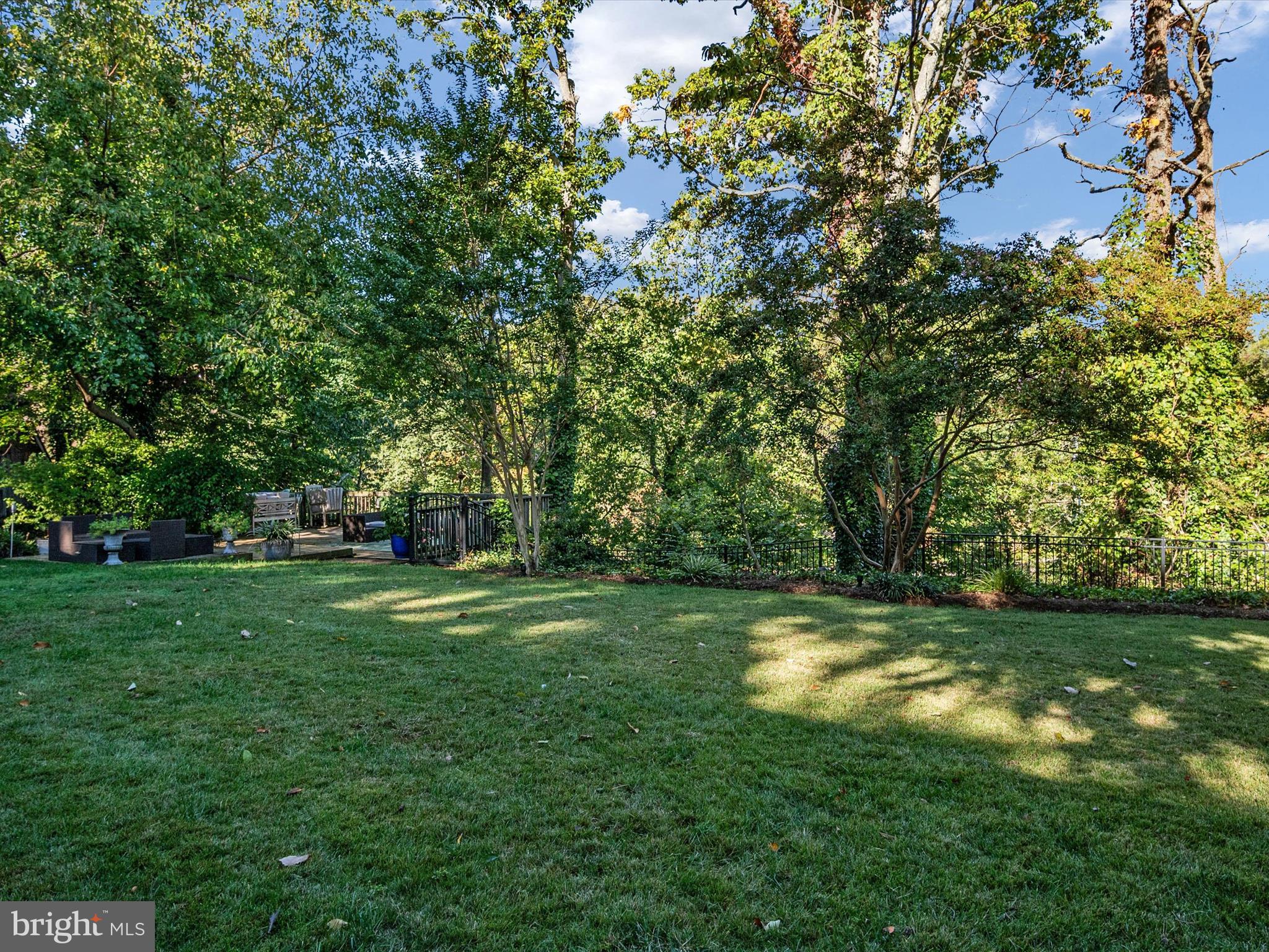 REGULARS - Residential