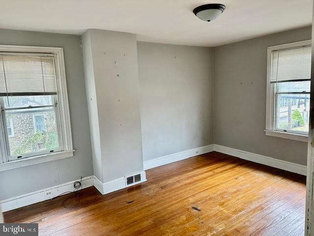 CHELTENHAM VIL - Residential