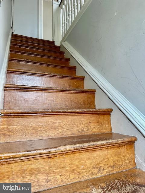 CHELTENHAM VIL - Residential