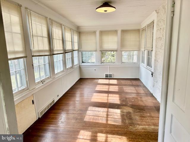 CHELTENHAM VIL - Residential